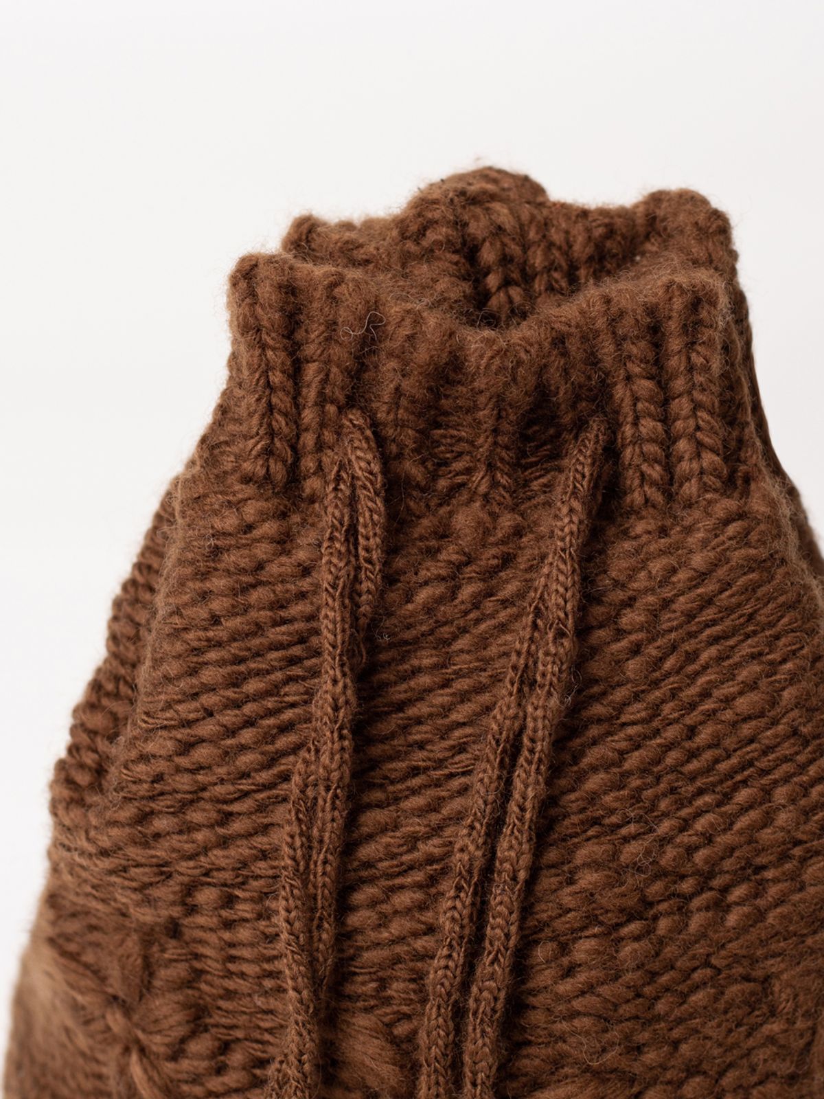 플라드주르(PLATDUJOUR) Appliquer knit bag (Brown)