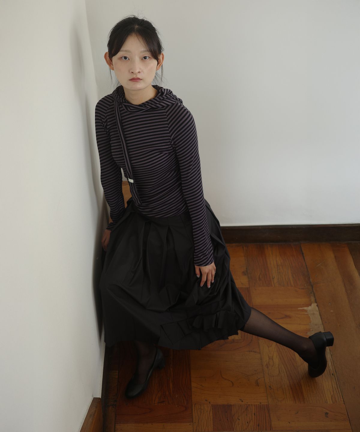 이서이(ESEOE) diagonal jersey top Stripe