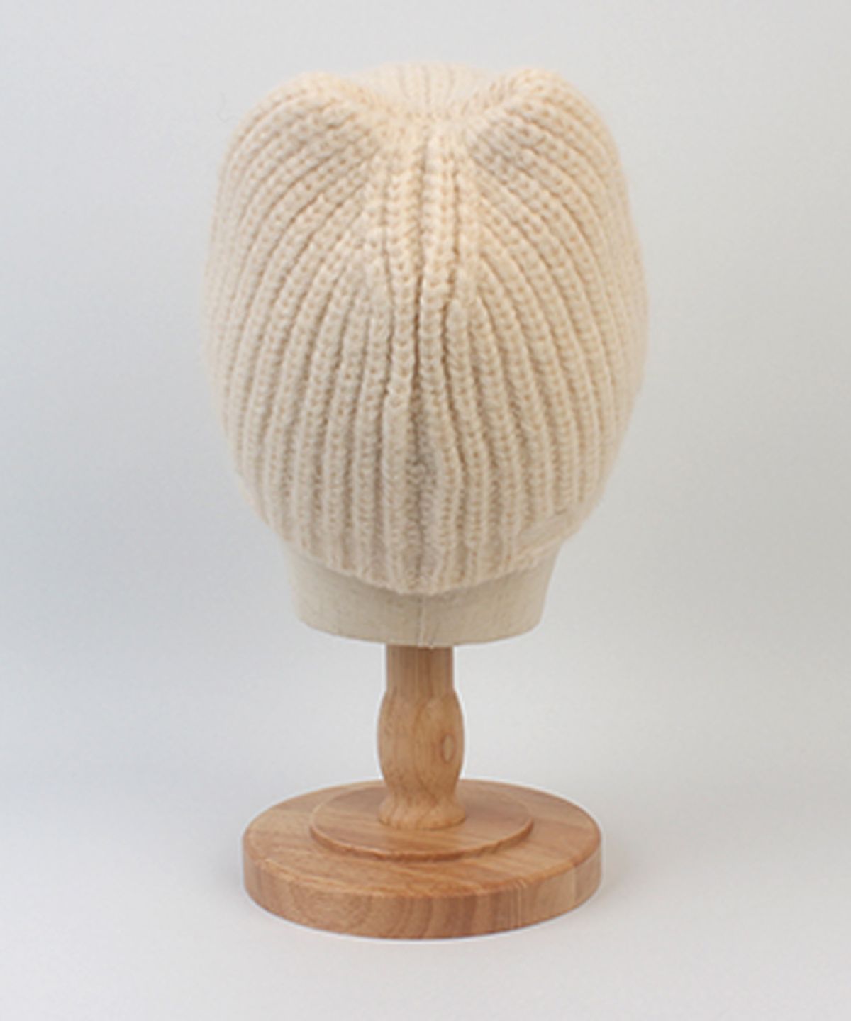 유니버셜 케미스트리(UNIVERSAL CHEMISTRY) Wool Cat Ivory Damage Beanie 고양이비니