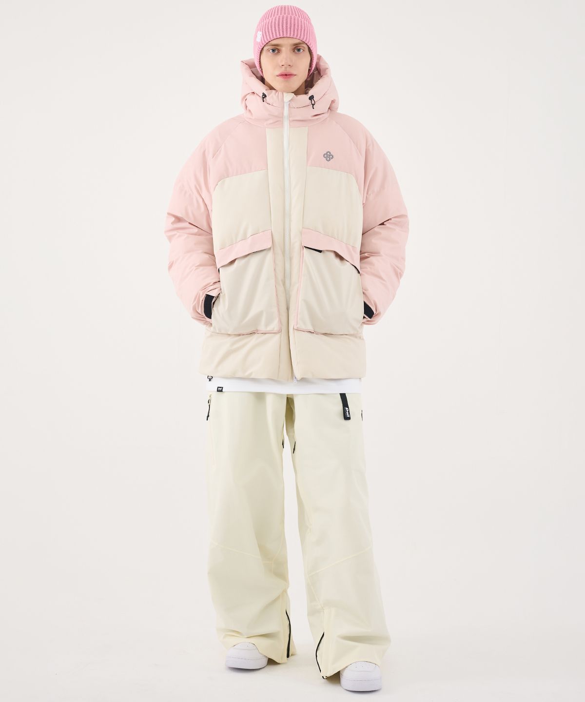 돌아우터웨어(DOLL OUTERWEAR) 2526 아크 팬츠 IVORY 남녀공용