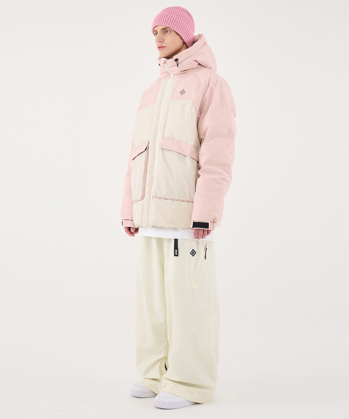 돌아우터웨어(DOLL OUTERWEAR) 2526 아크 팬츠 IVORY 남녀공용