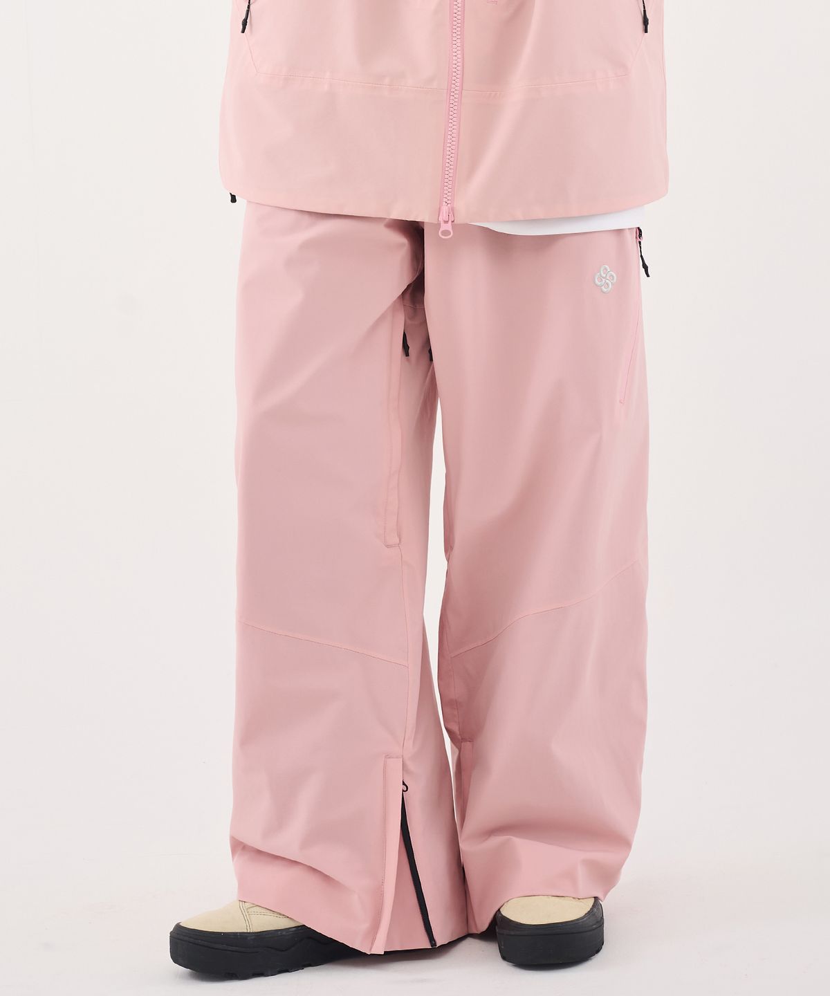 돌아우터웨어(DOLL OUTERWEAR) 2526 아크 팬츠 PINK 남녀공용