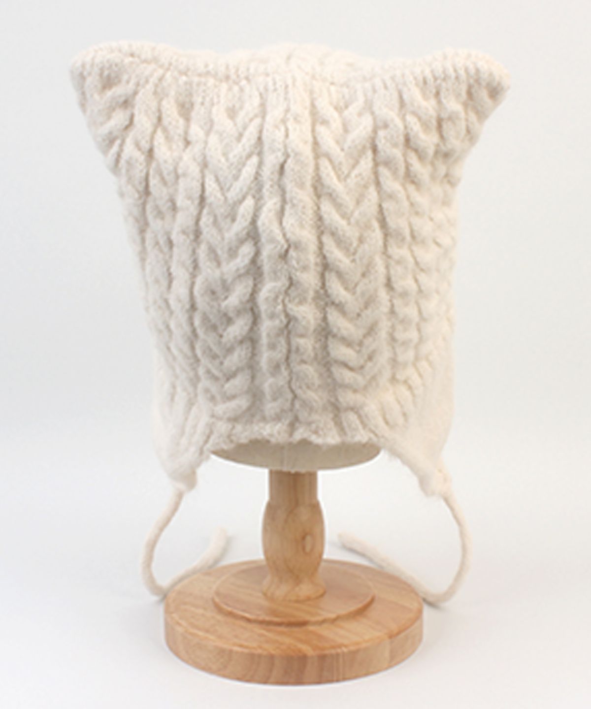 유니버셜 케미스트리(UNIVERSAL CHEMISTRY) Wool Twist Cat Ivory Earflap Hat 고양이모자