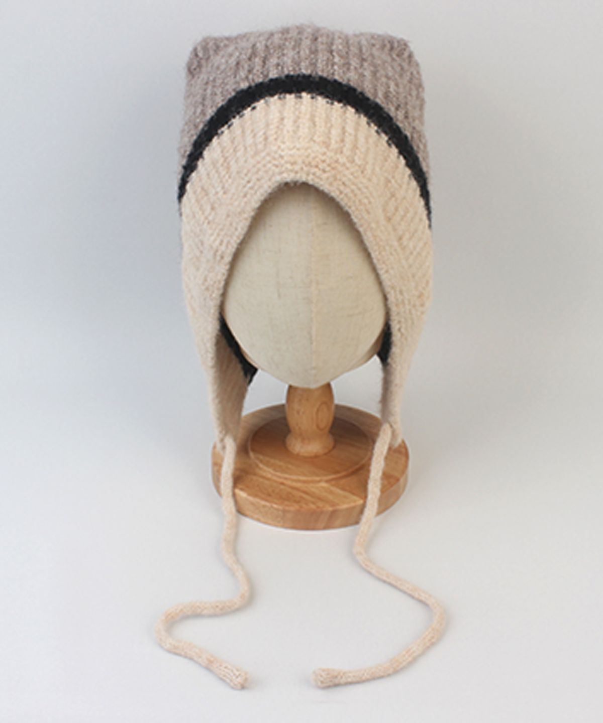 유니버셜 케미스트리(UNIVERSAL CHEMISTRY) Wool Twotone Cat Gray Earflap Hat 고양이모자