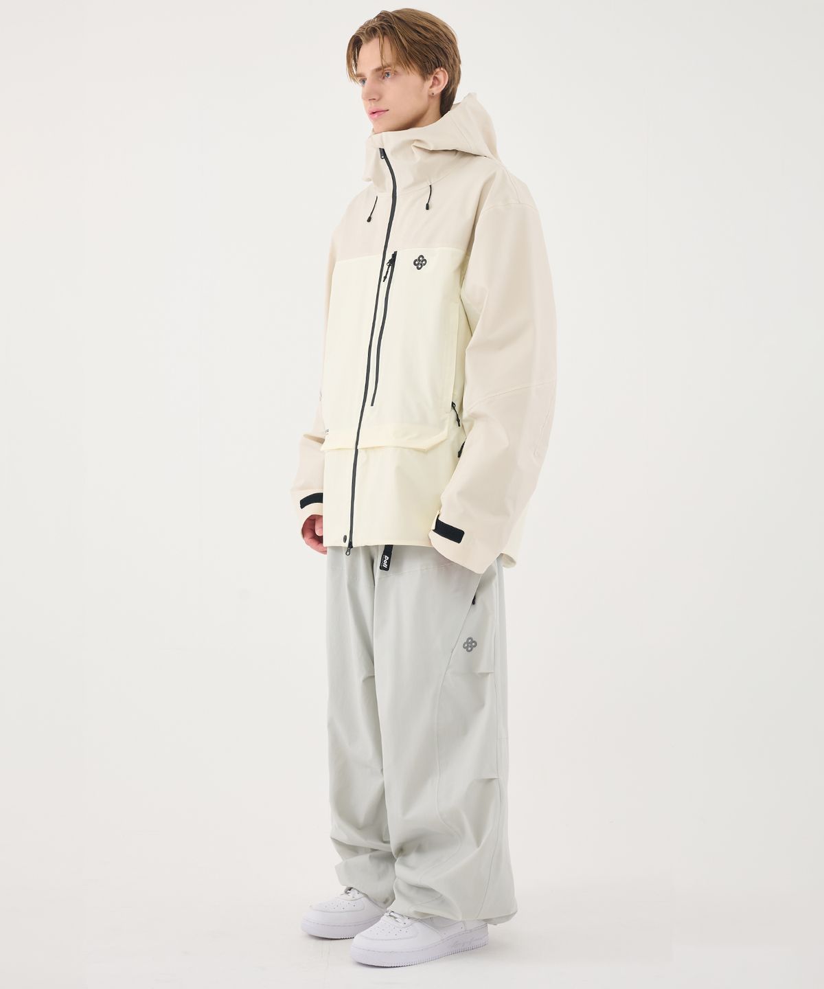 돌아우터웨어(DOLL OUTERWEAR) 2526 브릭 팬츠 COOL GRAY 남녀공용