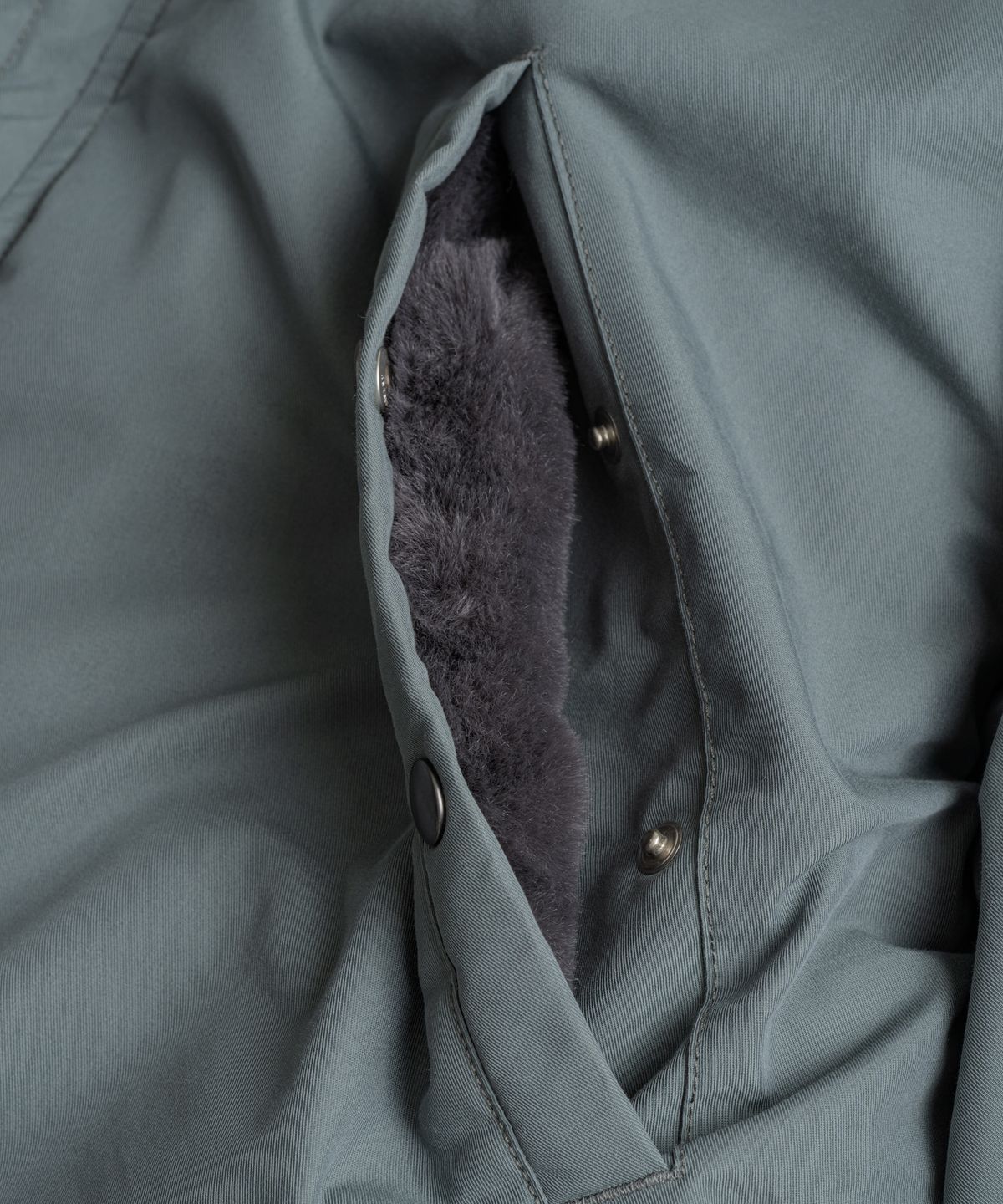 비헤비어(BEHEAVYER) N3B DUCK DOWN MIL PARKA sage blue