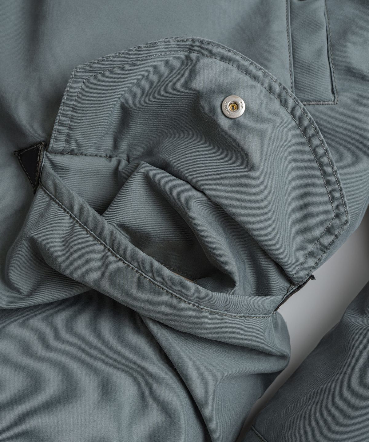 비헤비어(BEHEAVYER) N3B DUCK DOWN MIL PARKA sage blue