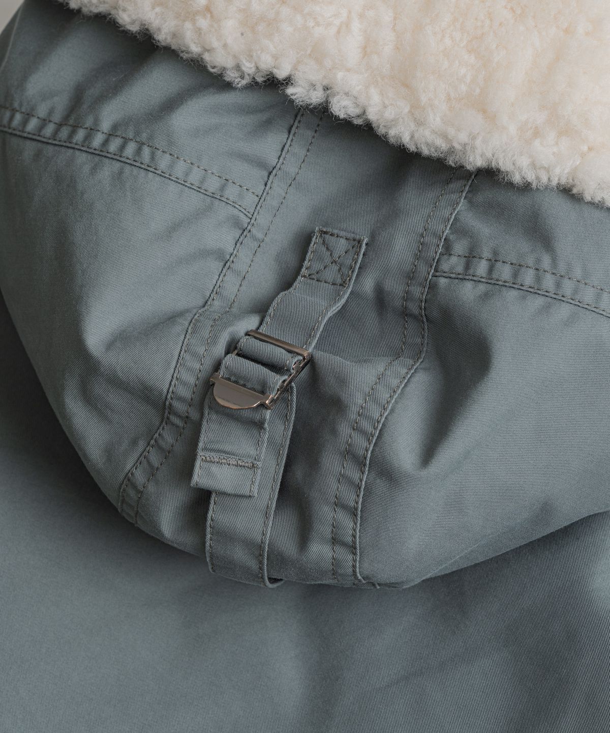 비헤비어(BEHEAVYER) N3B DUCK DOWN MIL PARKA sage blue