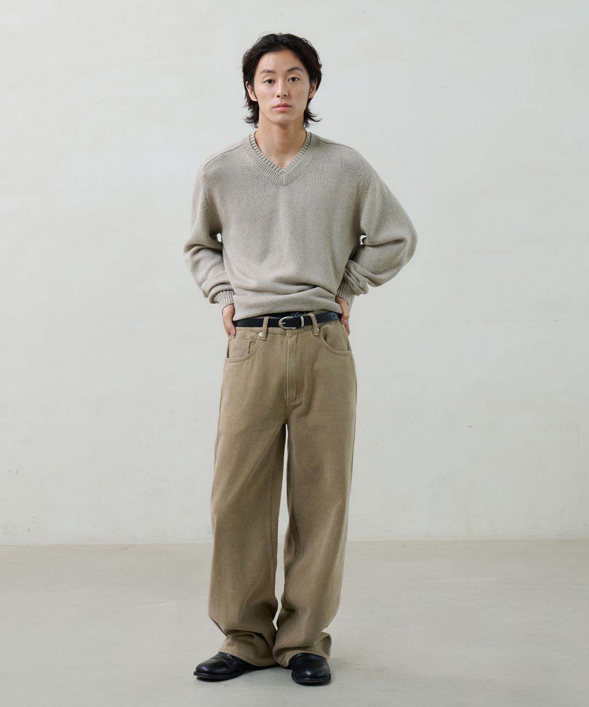 노운(NOUN) straight cotton pants (beige)