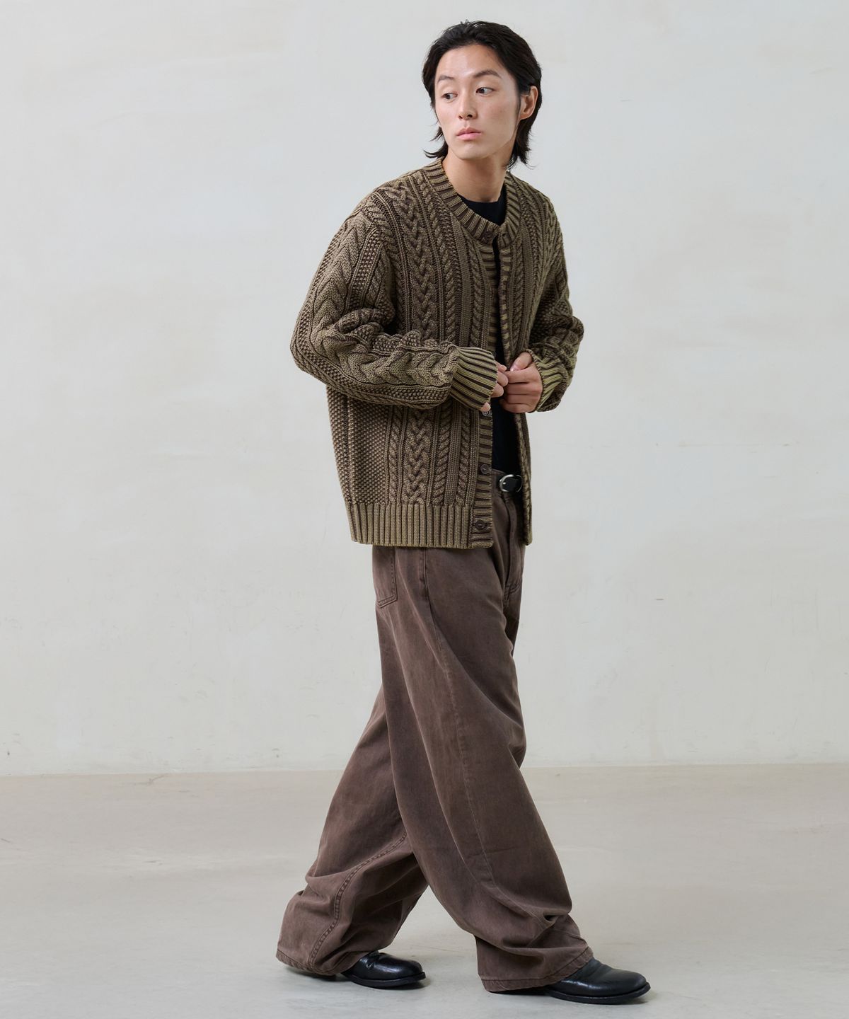 노운(NOUN) faded cable knit (brown)