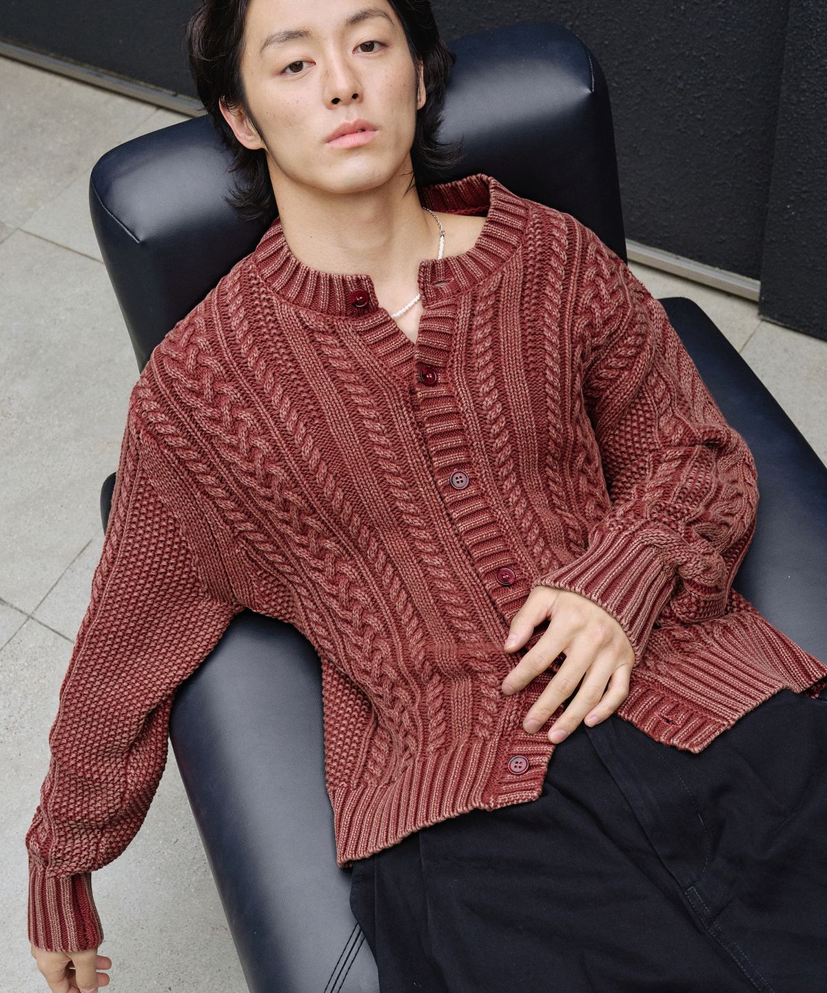 노운(NOUN) faded cable knit (red)
