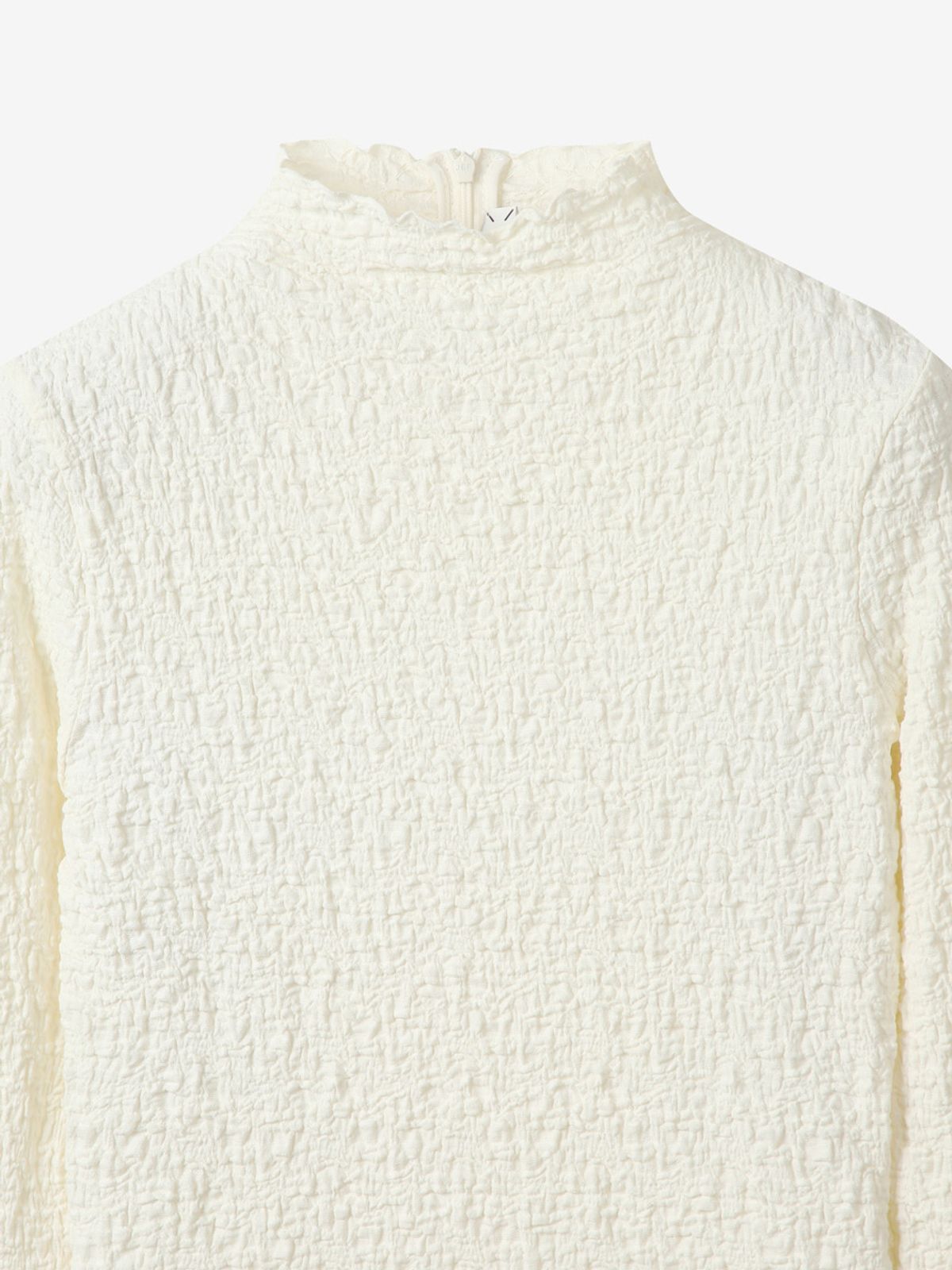 엘유브이엠(LUVM) BASIC HIGH-NECK TOP_CREAM