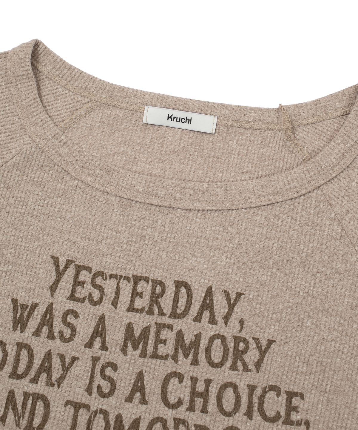 크루치(KRUCHI) Yesterday waffle long-sleeved (BEIGE) WOMENS