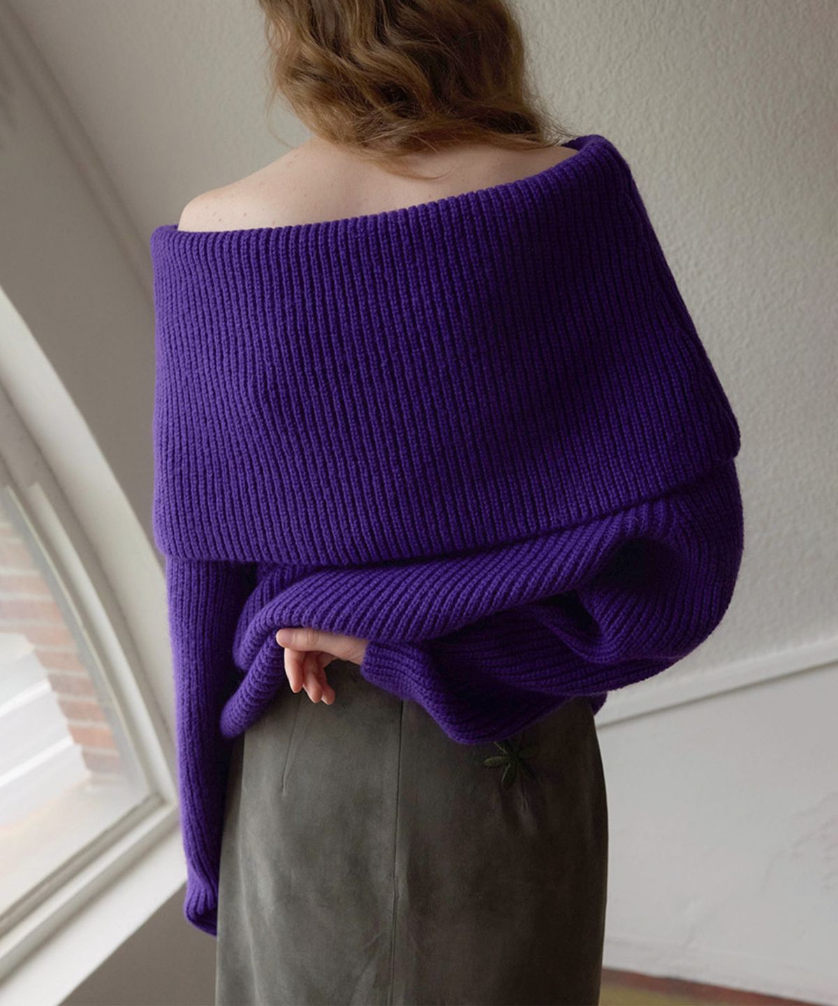 뮈르뮈르(MURMURE) 키노 자수 스웨이드 맥시스커트_Kino Skirt_2colors
