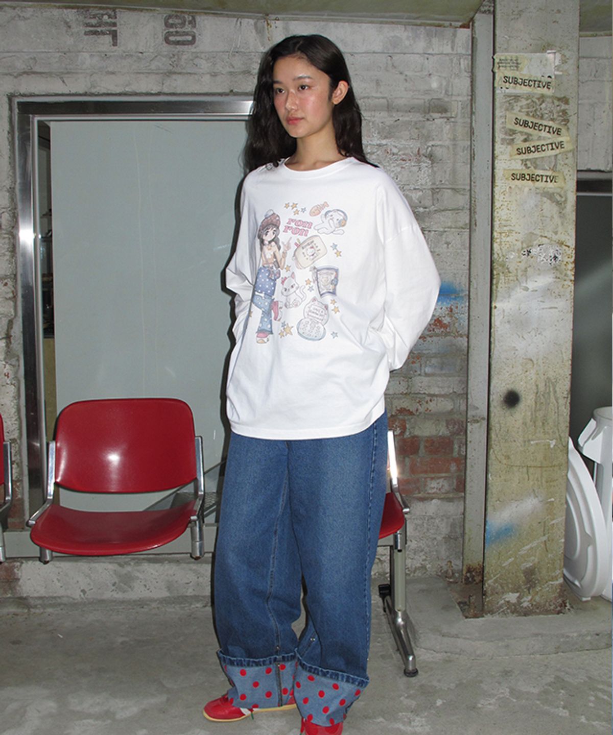 론론(RONRON) COSMIC CAT GIRL LONG SLEEVE WHITE