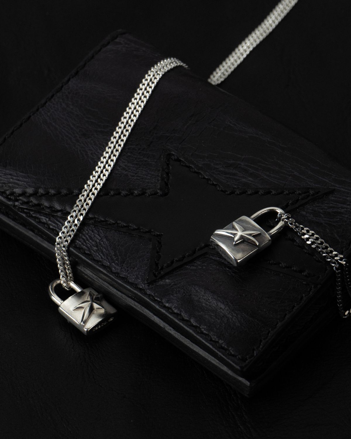 코어브라스(CORE BRASS) STAR LOCK PENDANT NECKLACE