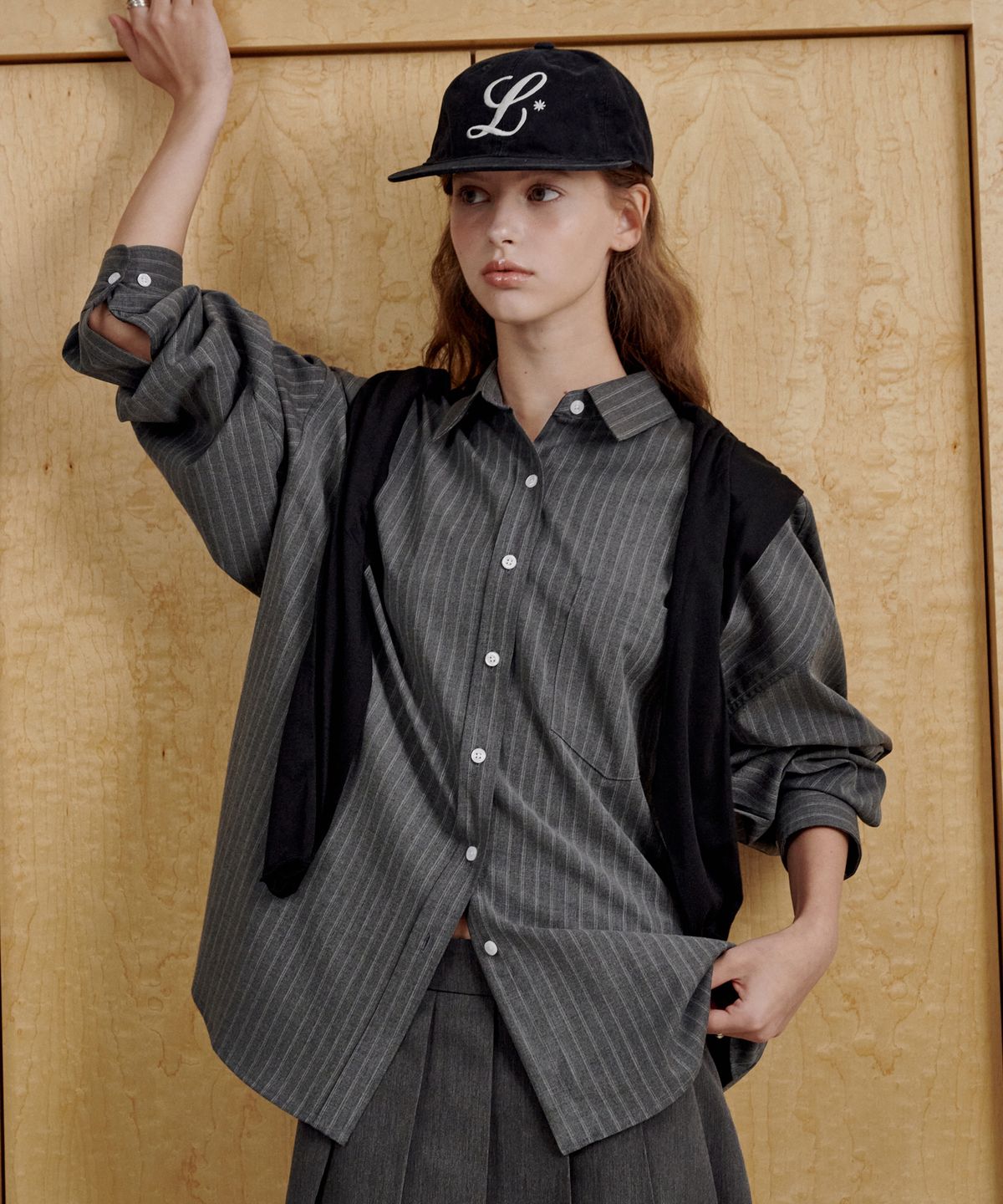 로시로우(LOSSYROW) Soft Pinstripe Overshirt Gray