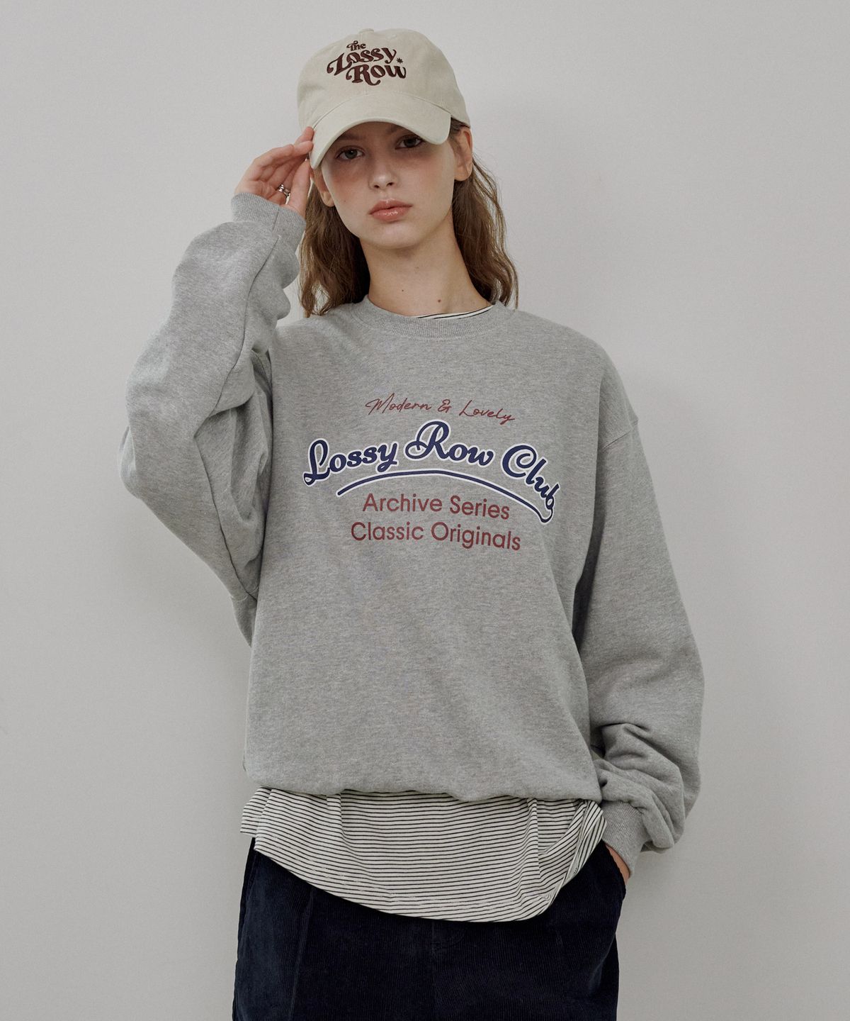 로시로우(LOSSYROW) LOSSY Archive Logo Sweatshirt Gray