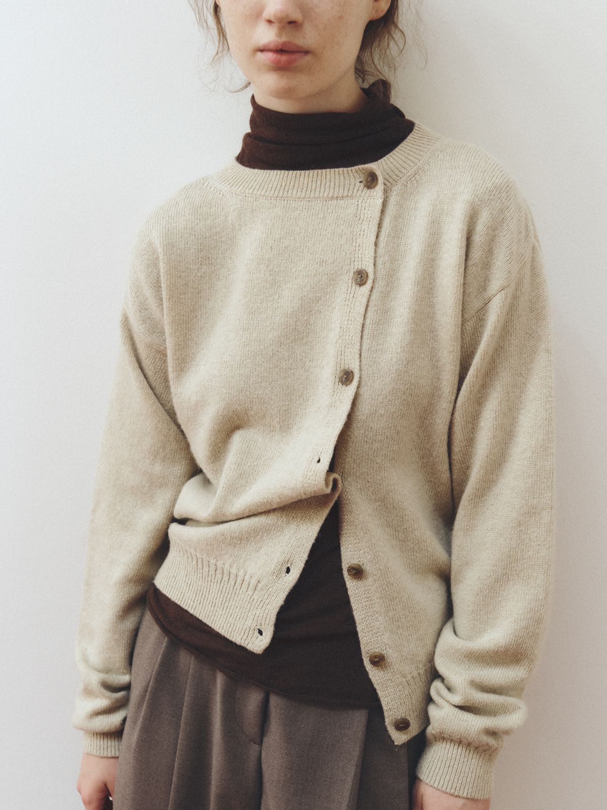 리플레인(REPLAIN) SOFT WOOL JERSEY TOP_BROWN