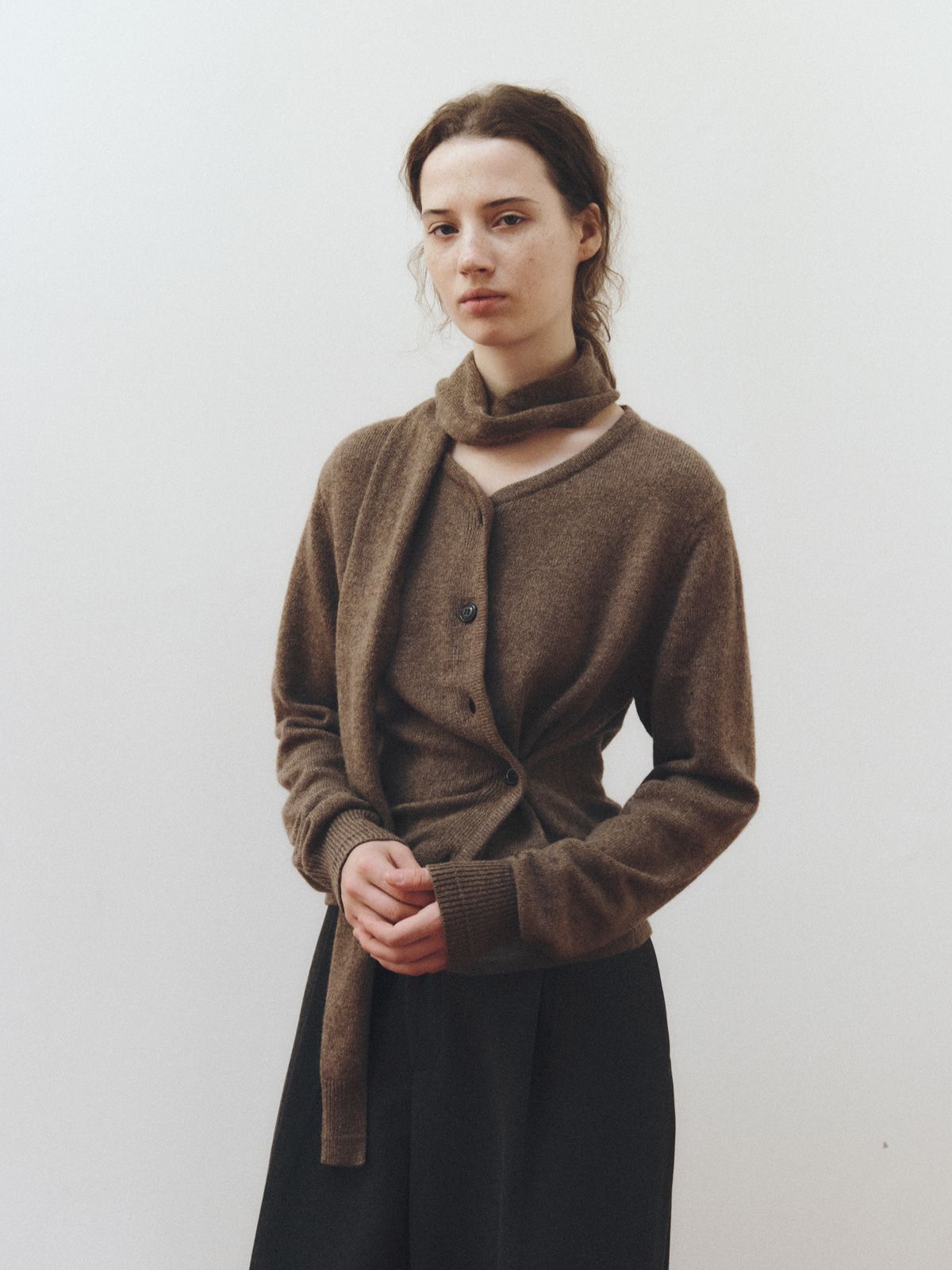 리플레인(REPLAIN) SCARF WOOL BLEND CARDIGAN_BROWN