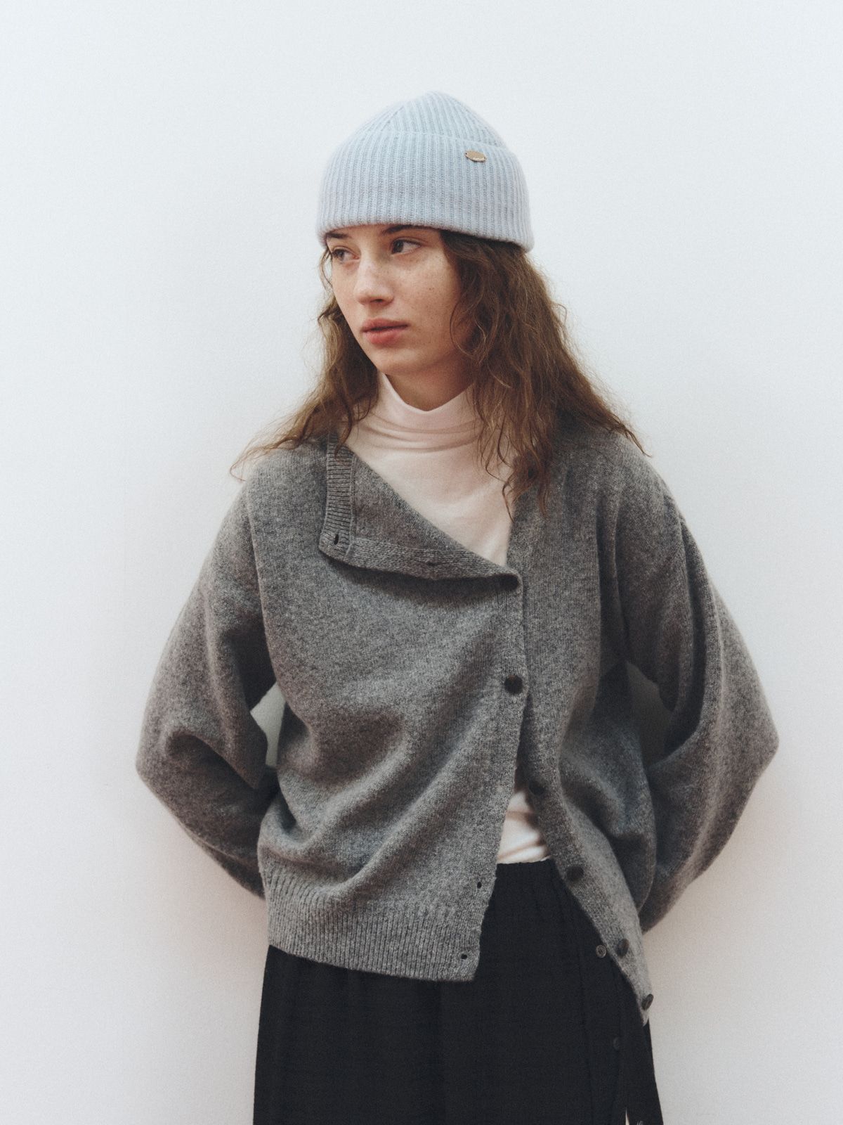 리플레인(REPLAIN) SIDE BUTTON ALPACA CARDIGAN_GREY