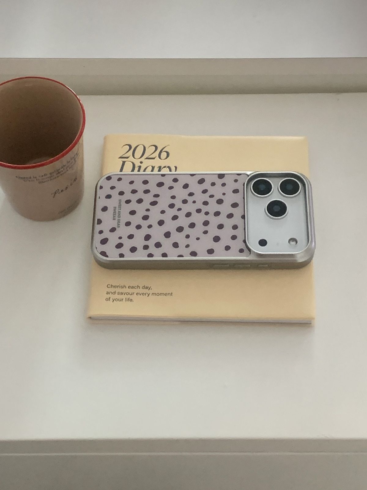 스위어(SWEEAR) DOT LEOPARD CASE BEIGE BROWN (실버글라스&에폭시)