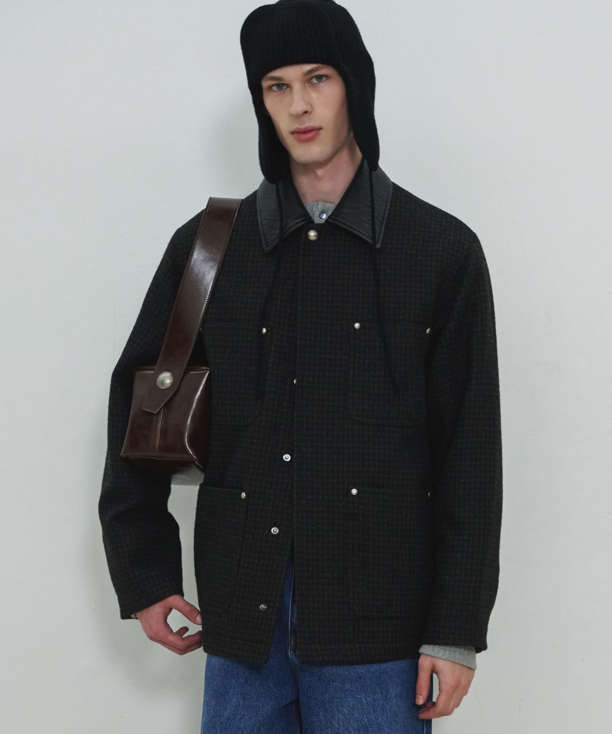 문선(MOONSUN) UNISEX, Studed Wool Half Coat / Brown check