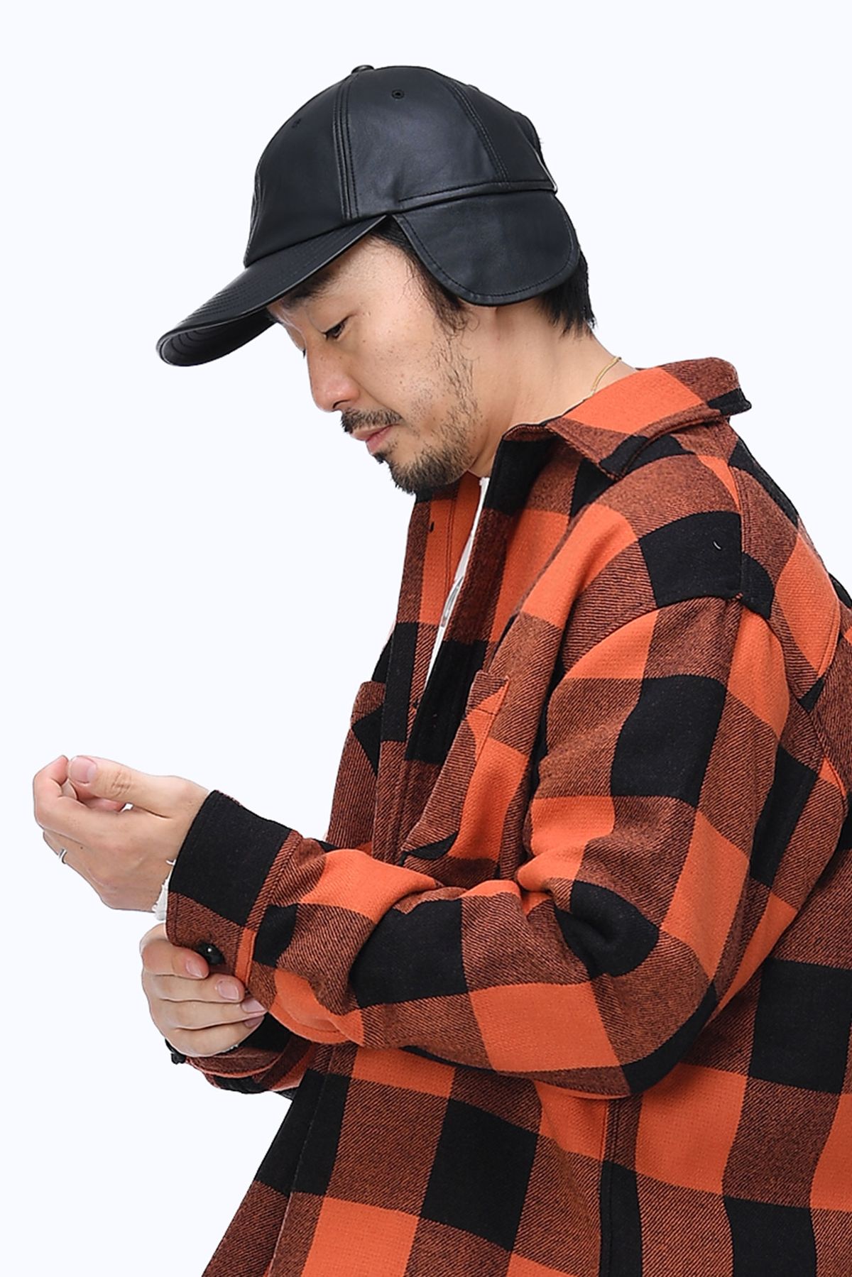 더 긱스(THE GEEKS) Leather earflap cap - Black