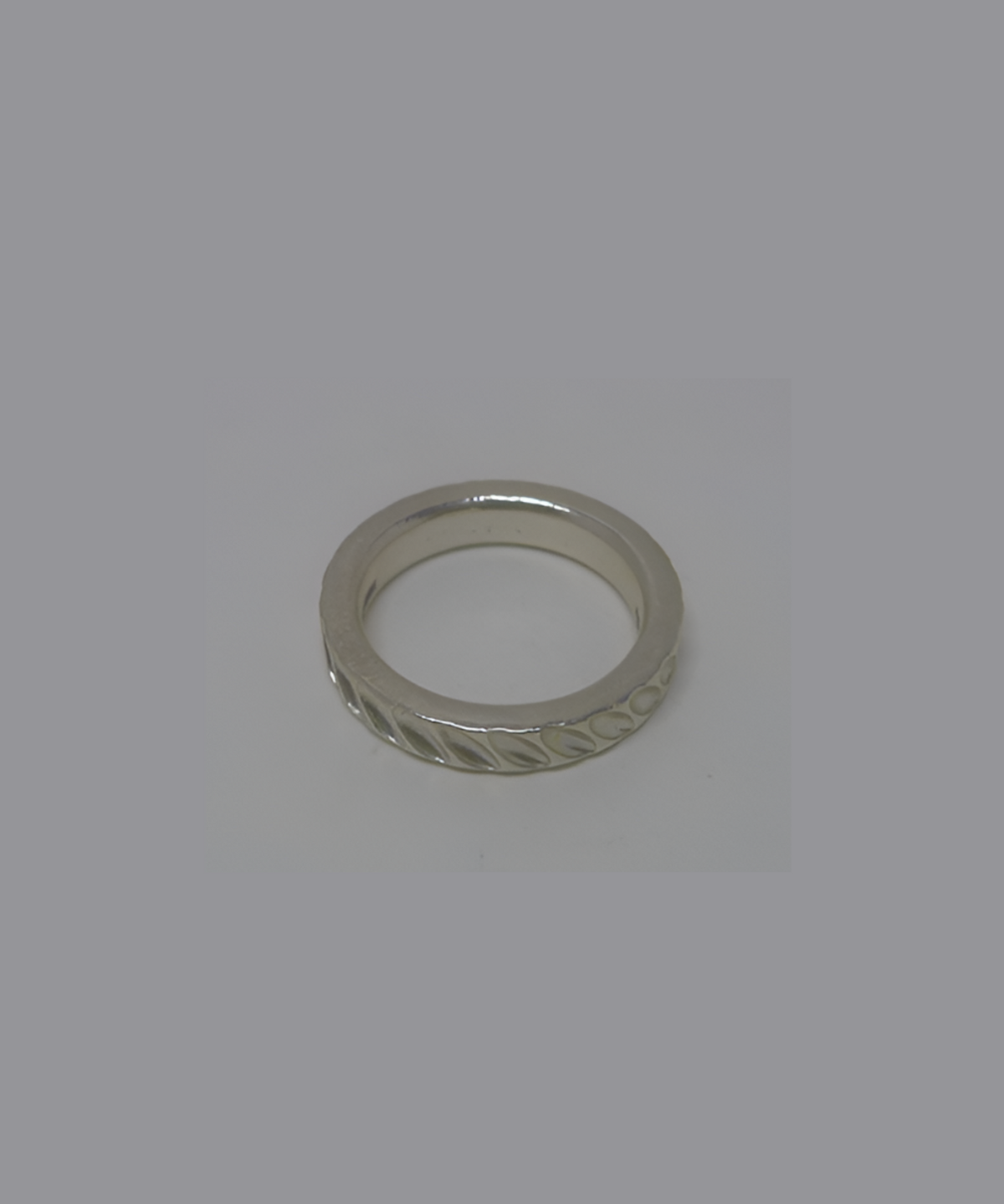 르네오브제(RENEOBJET) GRO WAVE(02) OBLIQUE RING [STERLING SILVER] 기하학 디자인 패턴 포인트 925 실버 반지