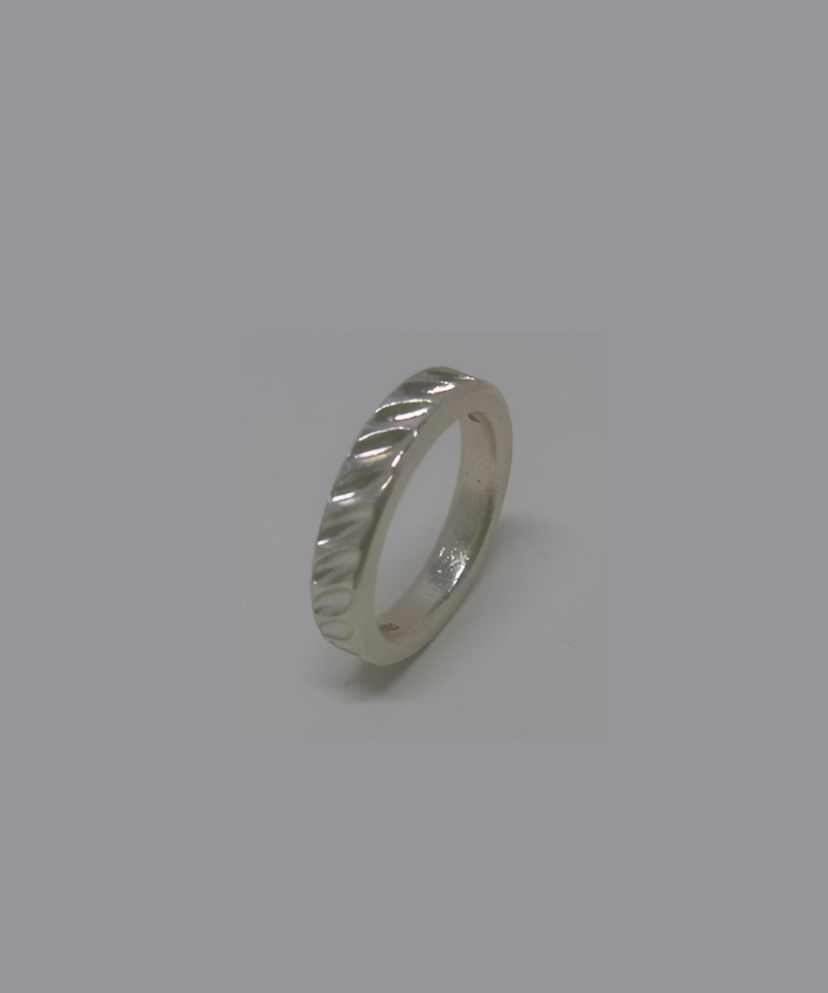 르네오브제(RENEOBJET) GRO WAVE(02) OBLIQUE RING [STERLING SILVER] 기하학 디자인 패턴 포인트 925 실버 반지