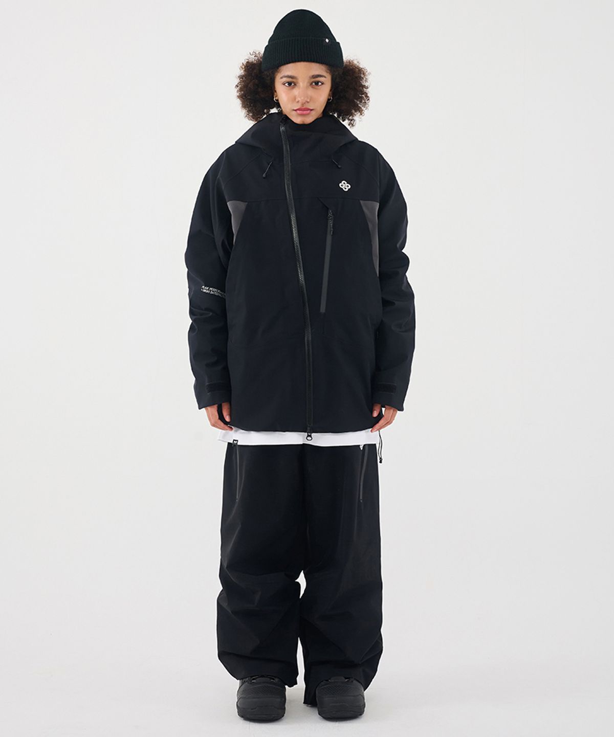 돌아우터웨어(DOLL OUTERWEAR) 2526 아크 자켓(3L)&팬츠 세트 BLACK 남녀공용