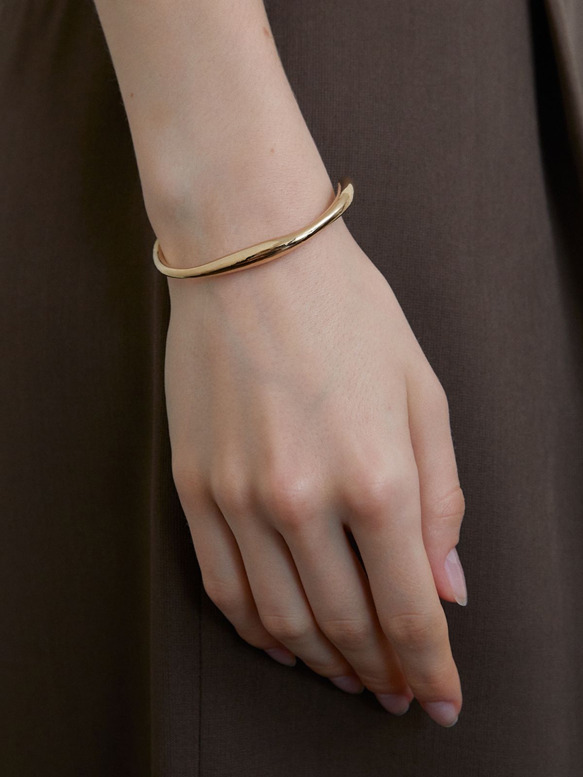 겟미블링(GETMEBLING) Unique Open Bracelet