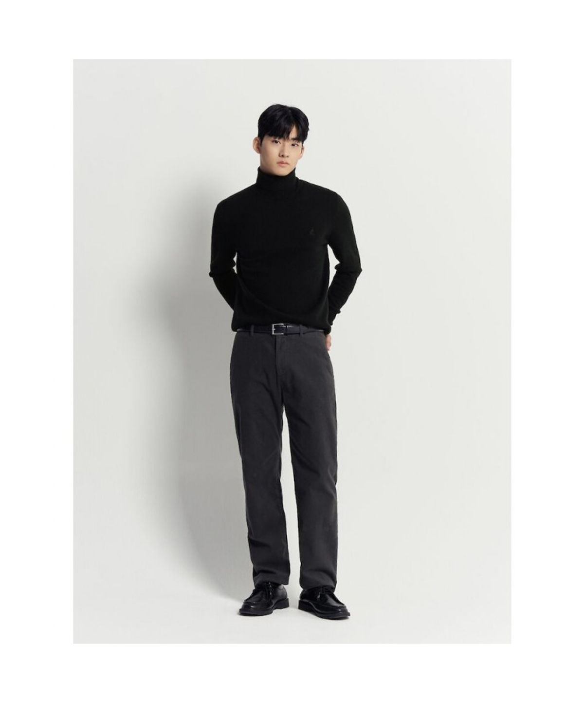 빈폴 멘(BEANPOLE MEN) 몰스킨 컴포트핏 팬츠  애쉬