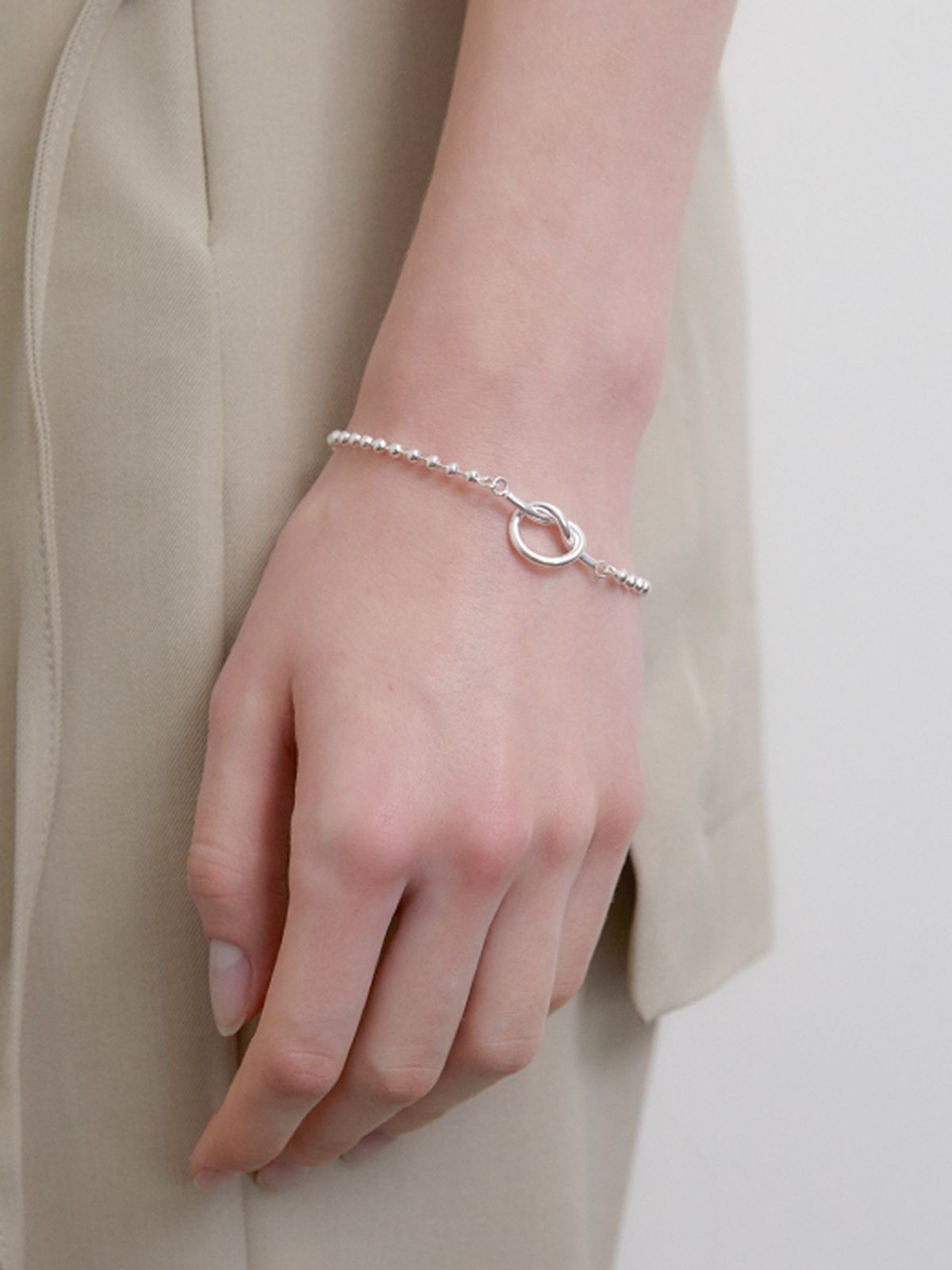 겟미블링(GETMEBLING) Pretzel Bracelet