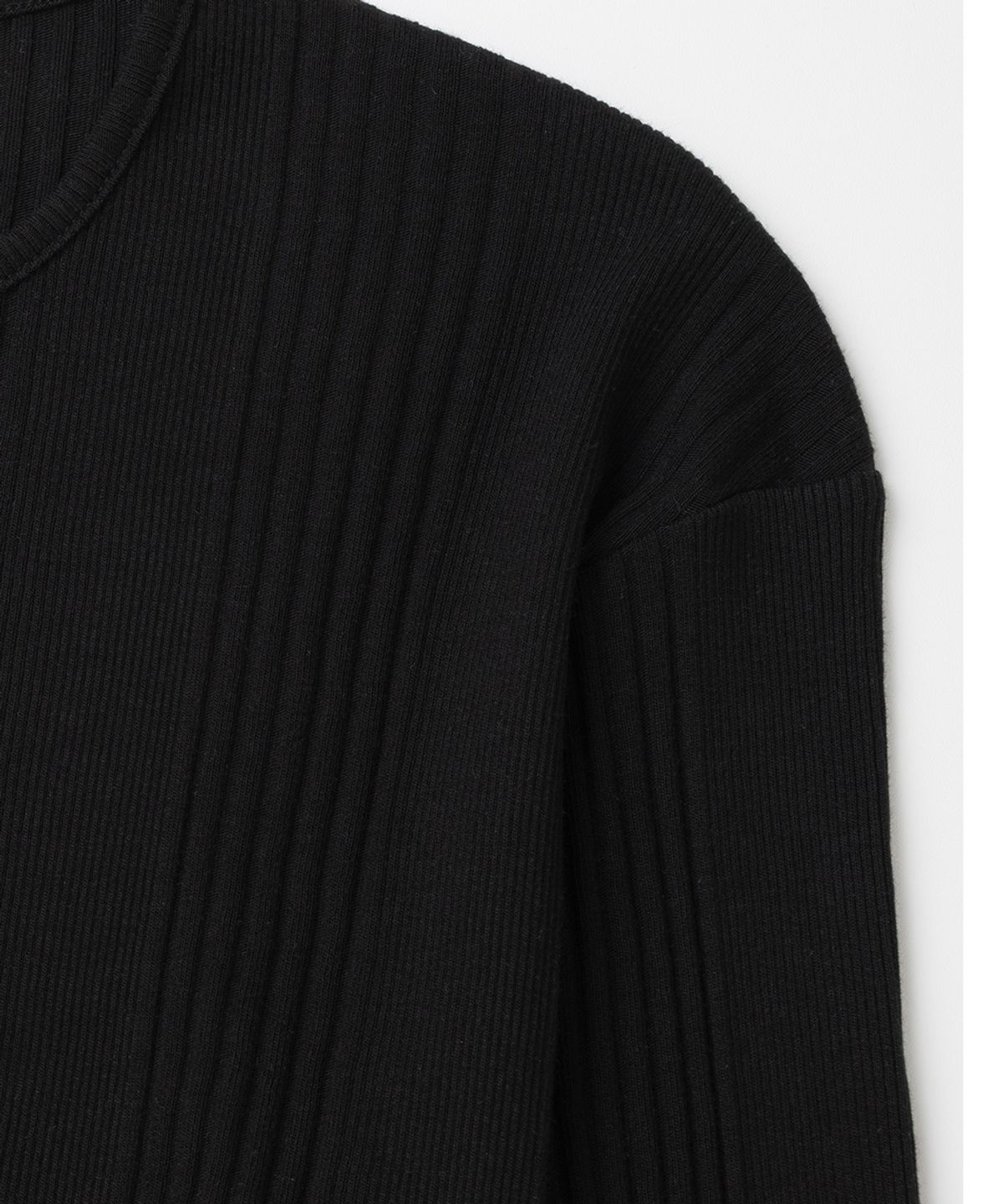 엑스오엑스(XOX) 리브드 헨리넥 긴팔 티셔츠[BLACK]