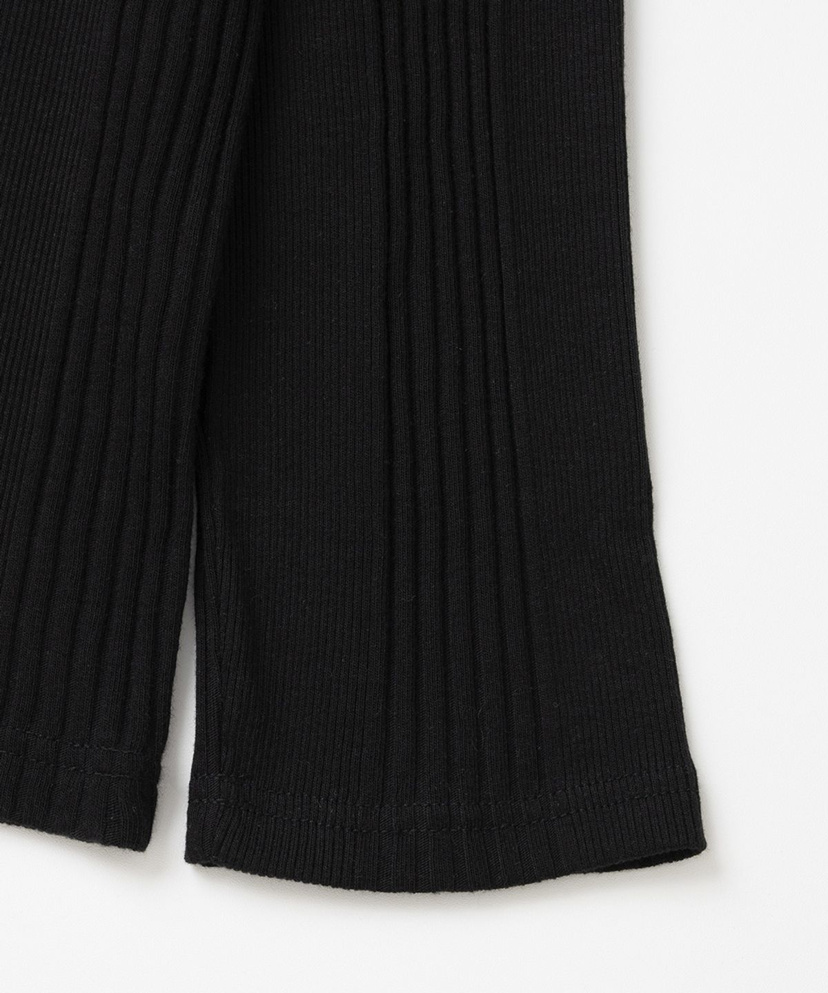 엑스오엑스(XOX) 리브드 헨리넥 긴팔 티셔츠[BLACK]