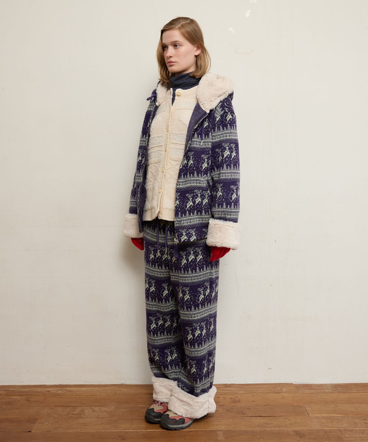 펀프롬펀(FUNFROMFUN) Nordic Fur Pants, Violet
