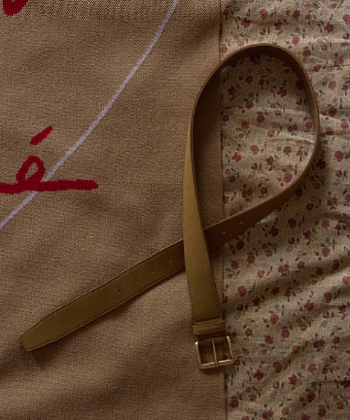 뮈르뮈르(MURMURE) 티오베 스웨이드 벨트_Tiove Belt_2colors