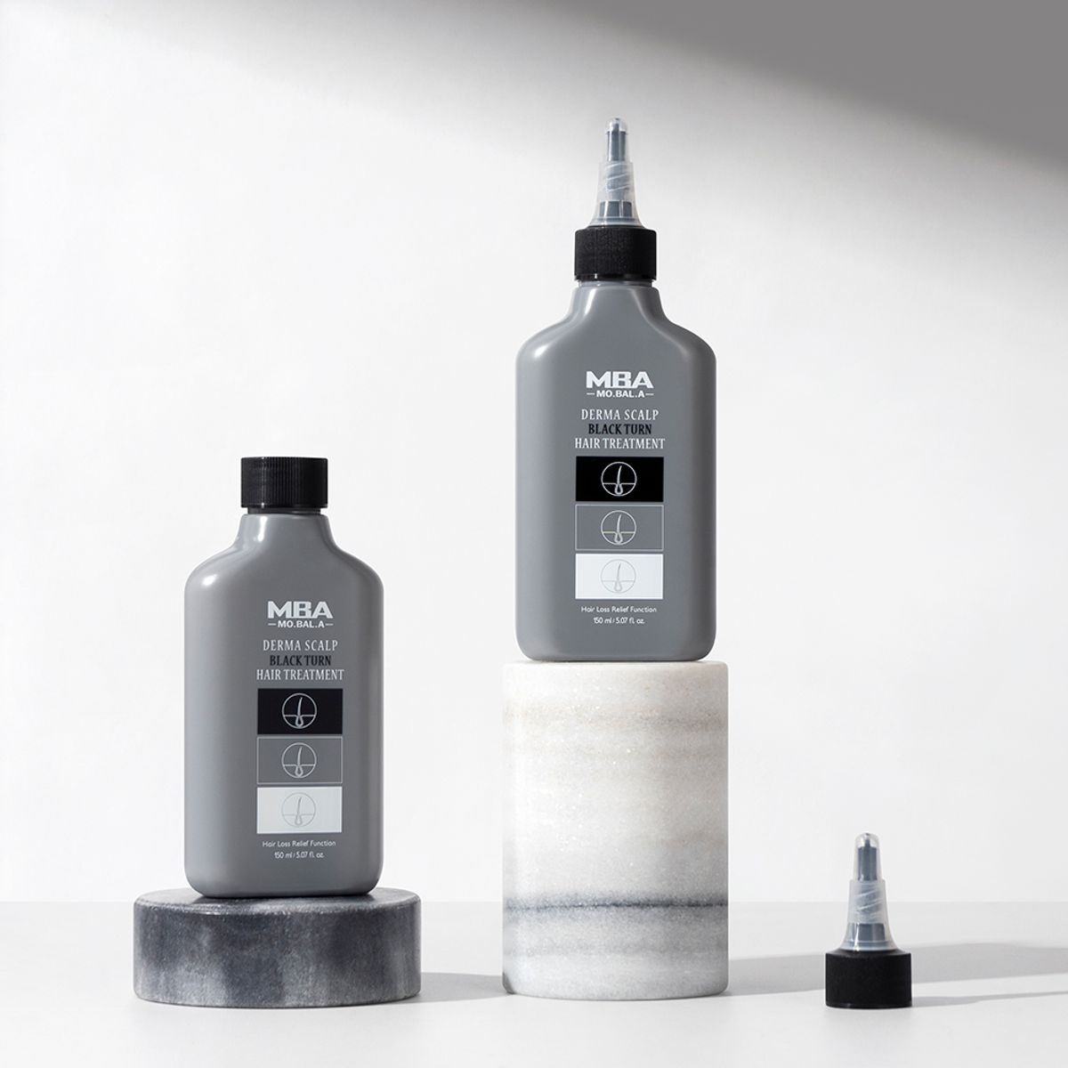 데이셀코스메틱(DAYCELLCOSMETICS) 모발아 더마스칼프 블랙턴 헤어 트리트먼트 150ml