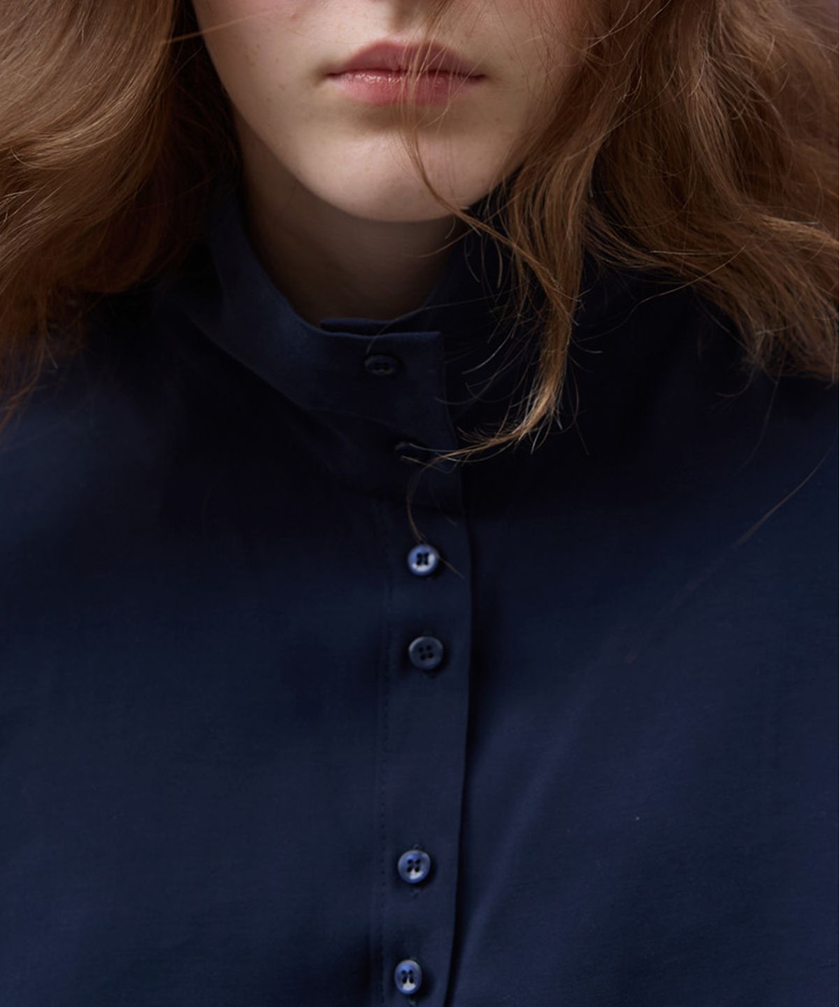 뮈르뮈르(MURMURE) 루메느 하이넥 스웨이드 무드 셔츠_Lumene Shirt