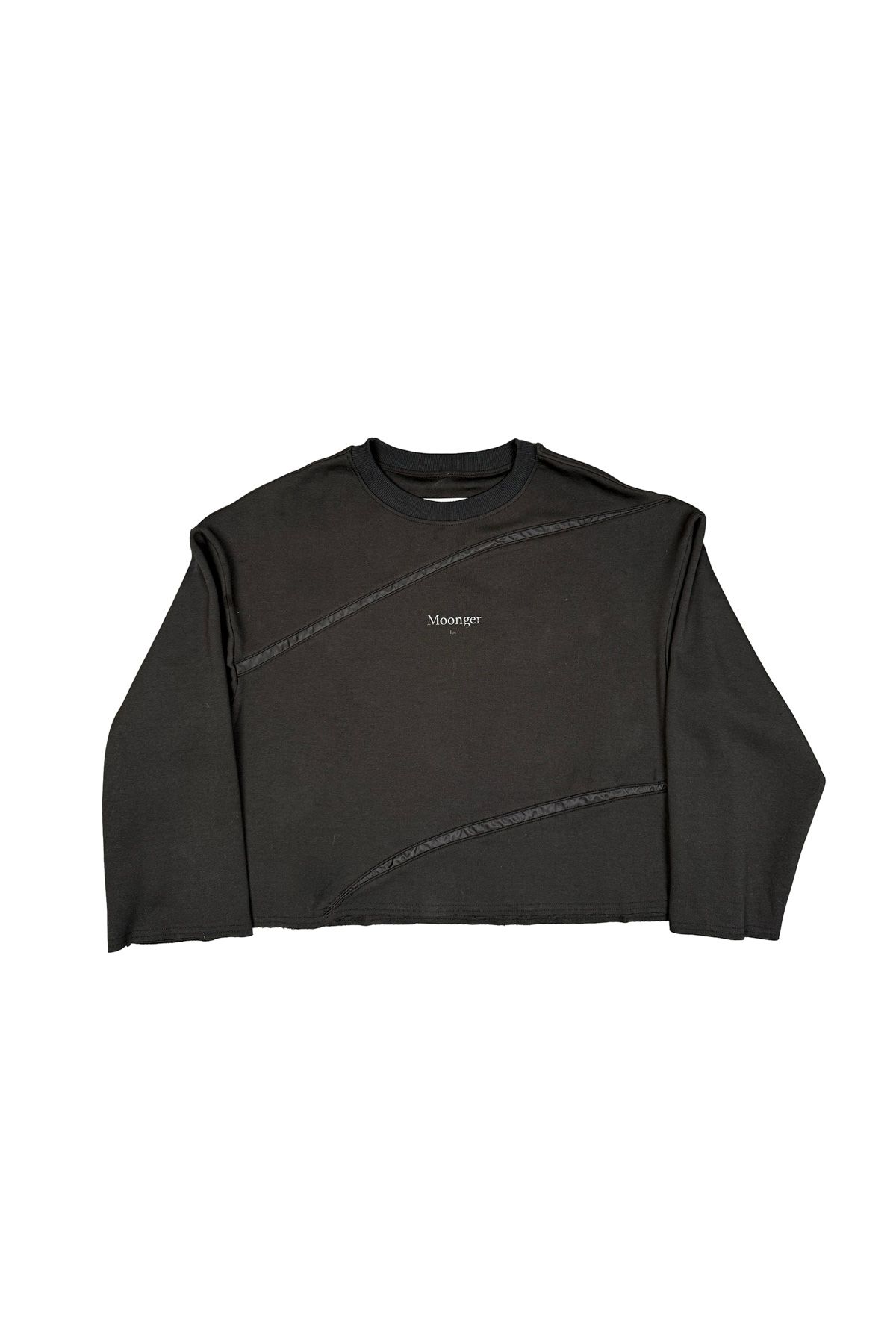 뭉제르(MOONGER) Paris 2 Cropped Fit Sweatshirt