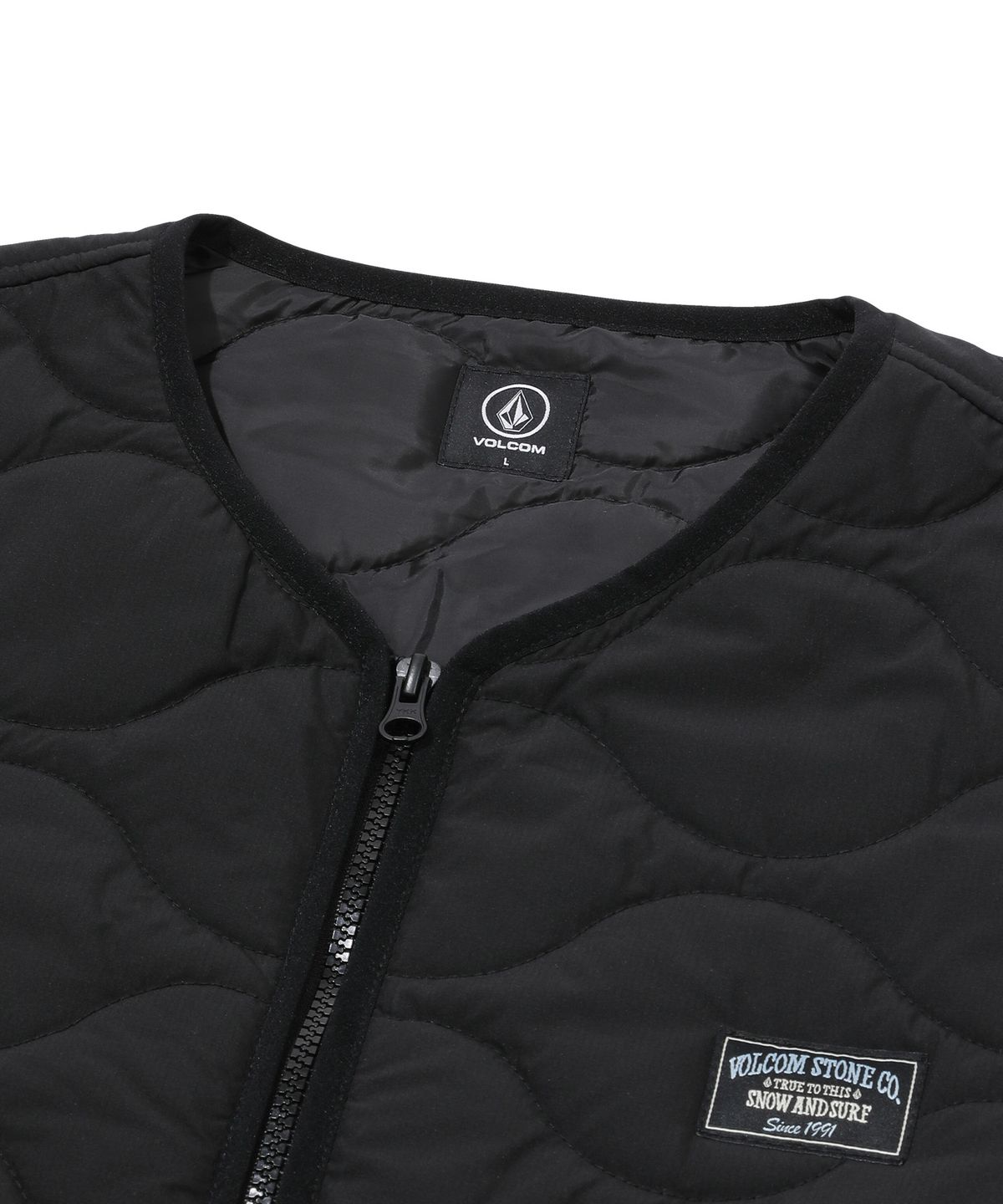 볼컴(VOLCOM) 스노우 앤 서프 퀼팅 점퍼(블랙)