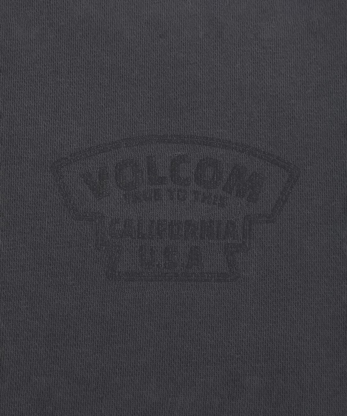 볼컴(VOLCOM) 캘리포니아 가먼트 다잉 맨투맨(차콜)