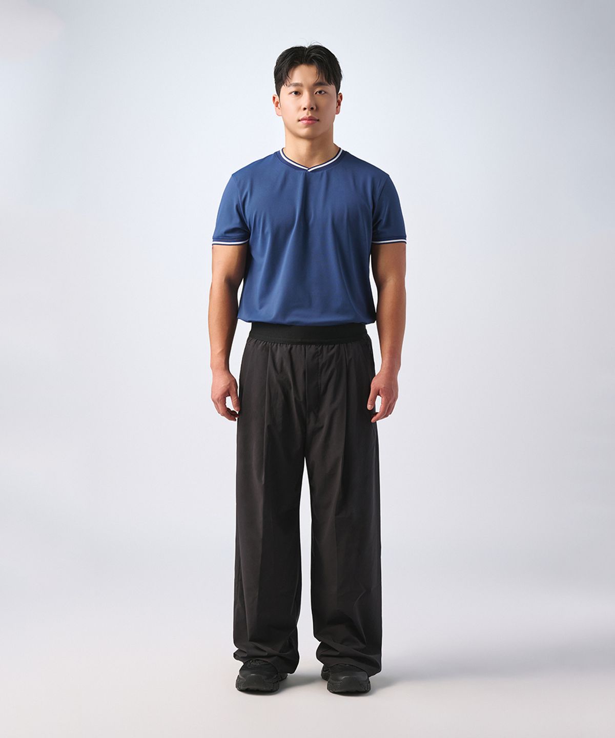 무신사 스탠다드 스포츠(MUSINSA STANDARD SPORTS) 드라이액트 머슬핏 넥포인트 숏슬리브 (4color)