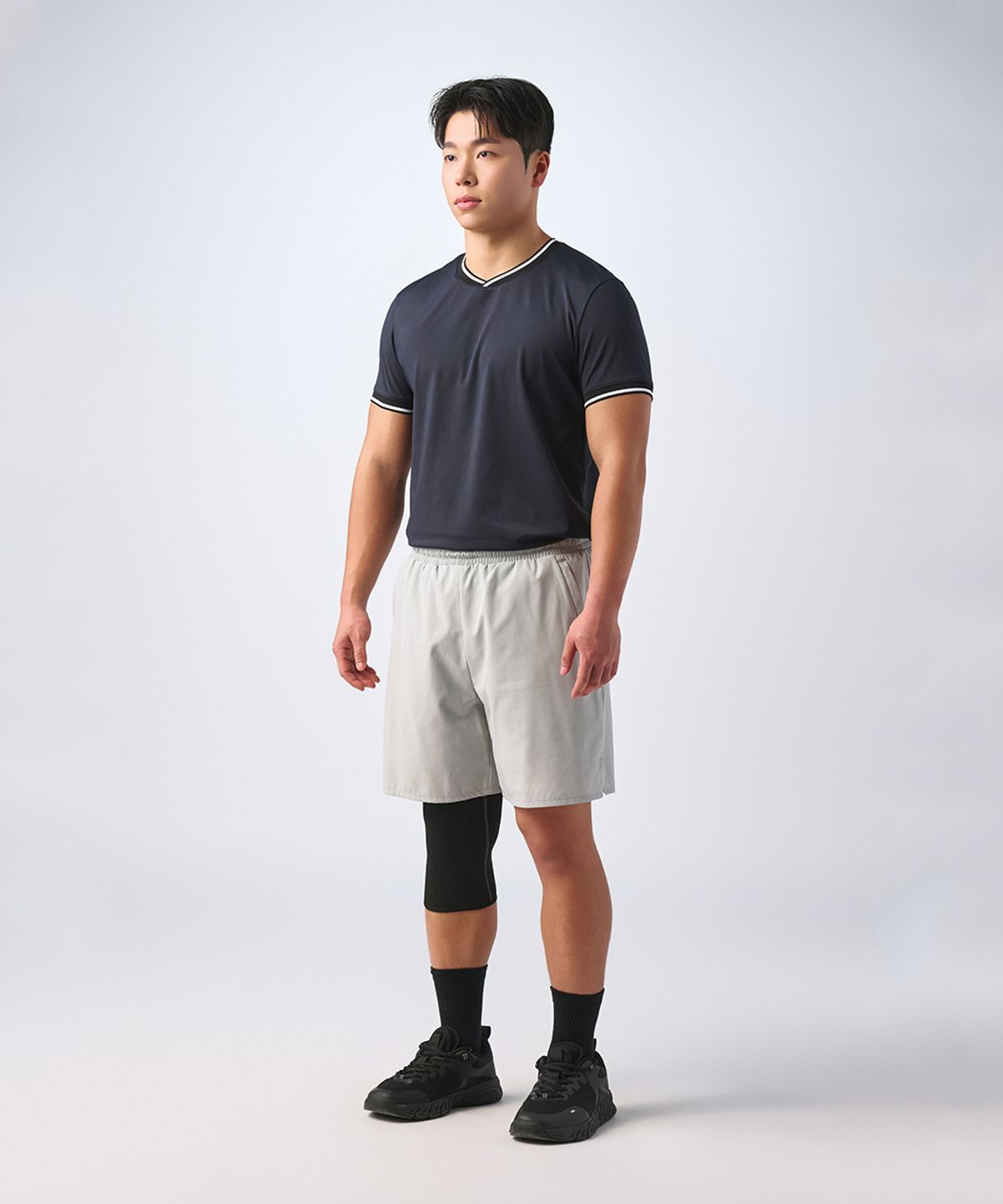 무신사 스탠다드 스포츠(MUSINSA STANDARD SPORTS) 드라이액트 머슬핏 넥포인트 숏슬리브 (4color)