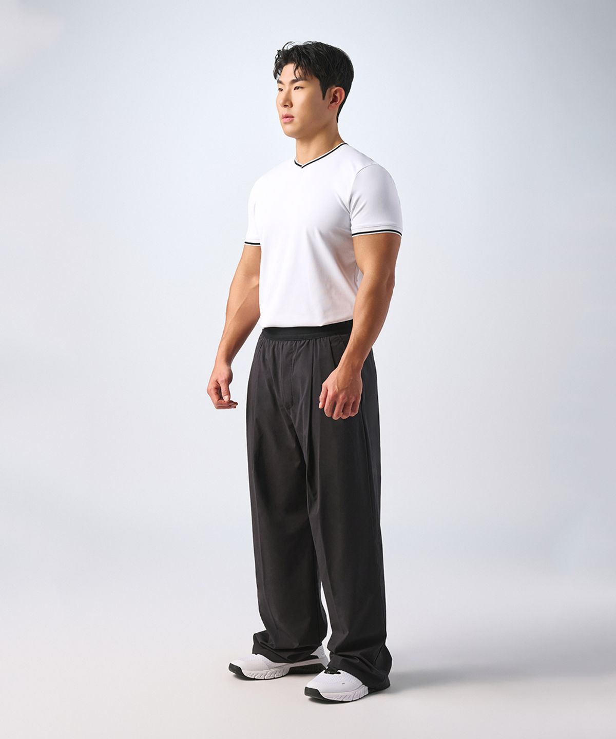 무신사 스탠다드 스포츠(MUSINSA STANDARD SPORTS) 드라이액트 머슬핏 넥포인트 숏슬리브 (4color)