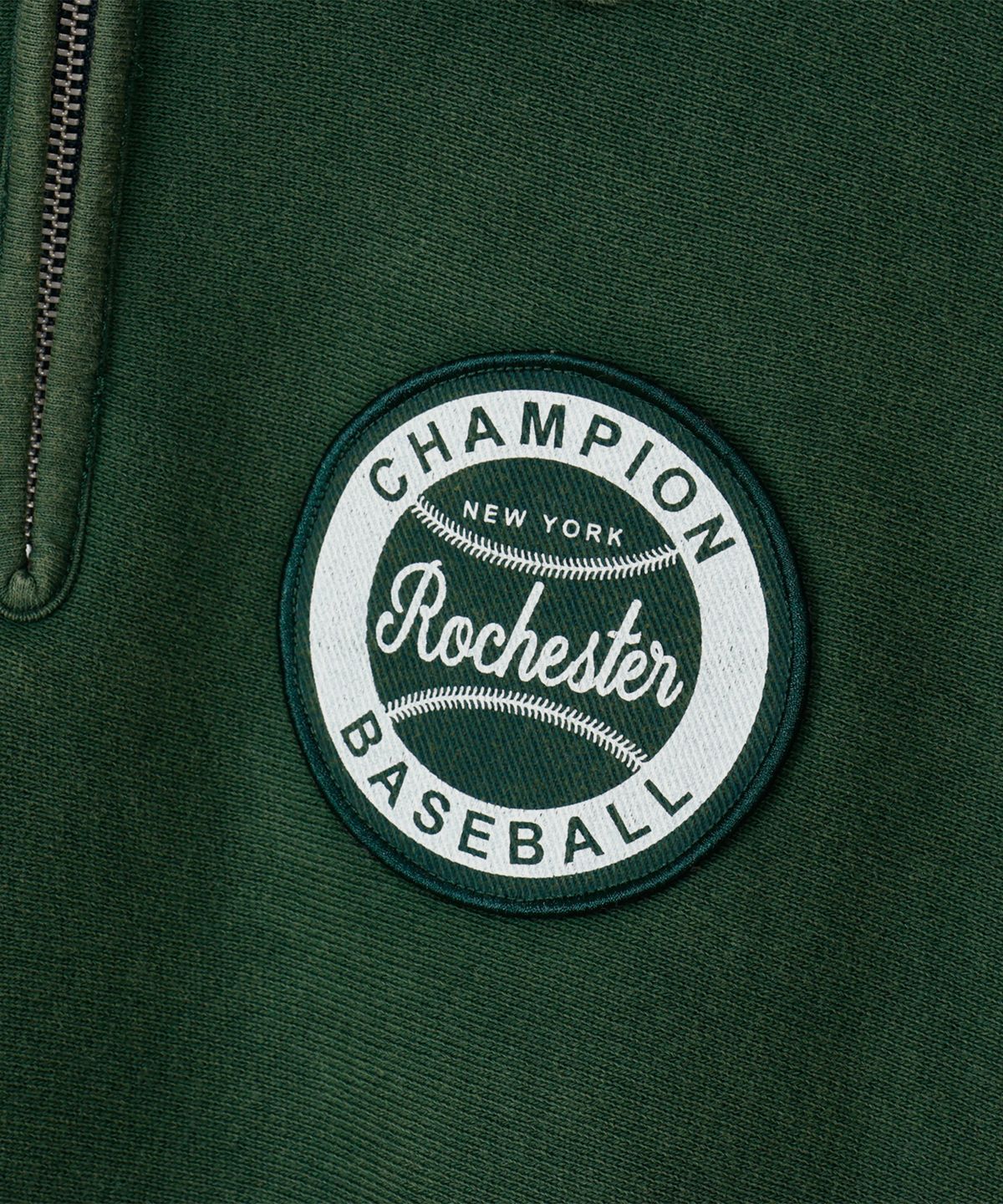 챔피온(CHAMPION) 리버스위브 BASEBALL 패치 레귤러핏 기모 하프 집업 Deep Green
