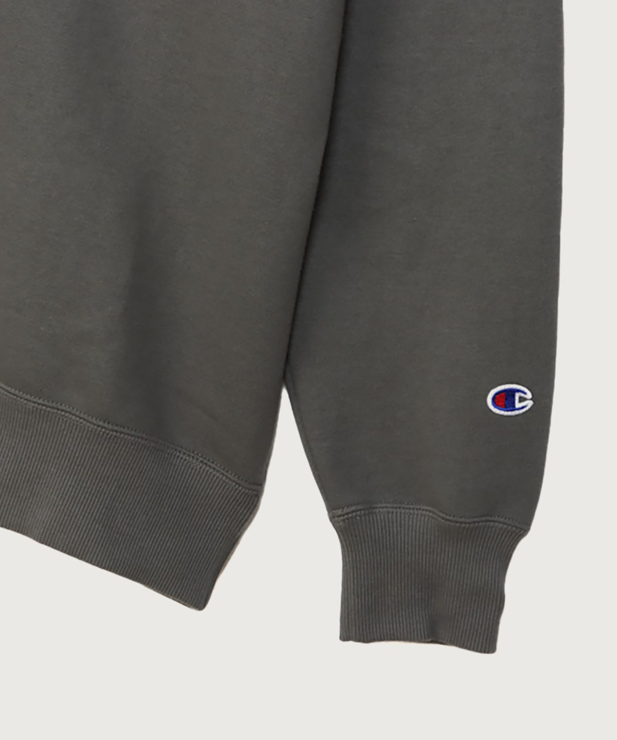챔피온(CHAMPION) C로고 레귤러핏 크루넥 스웨트셔츠 Dark Grey