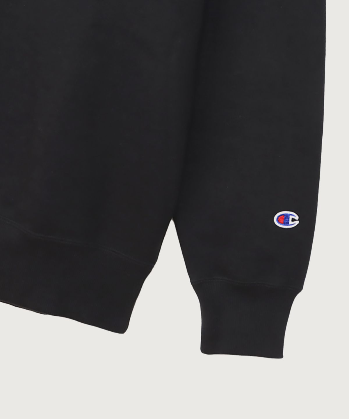 챔피온(CHAMPION) C로고 레귤러핏 크루넥 스웨트셔츠 Black