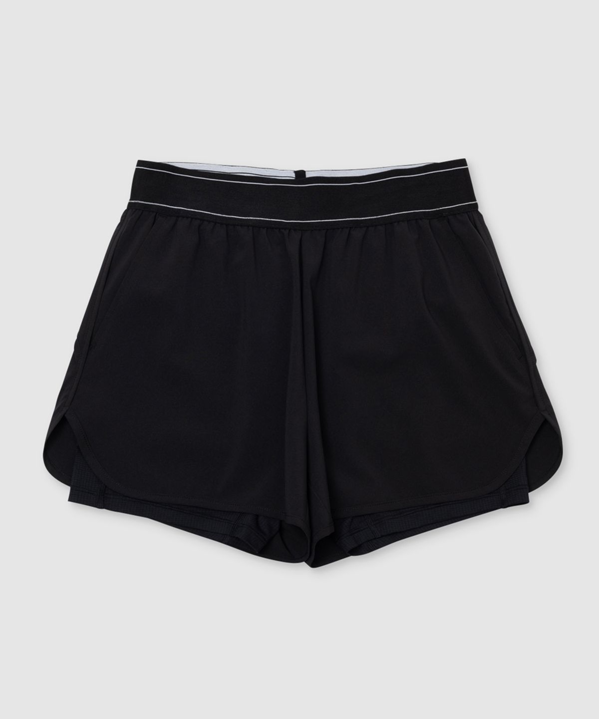 무신사 스탠다드 스포츠(MUSINSA STANDARD SPORTS) 알파액트 4인치 쇼츠 우먼 (2color)